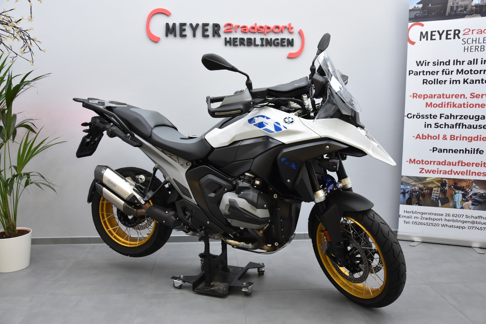 BMW R 1300 GS-image-0