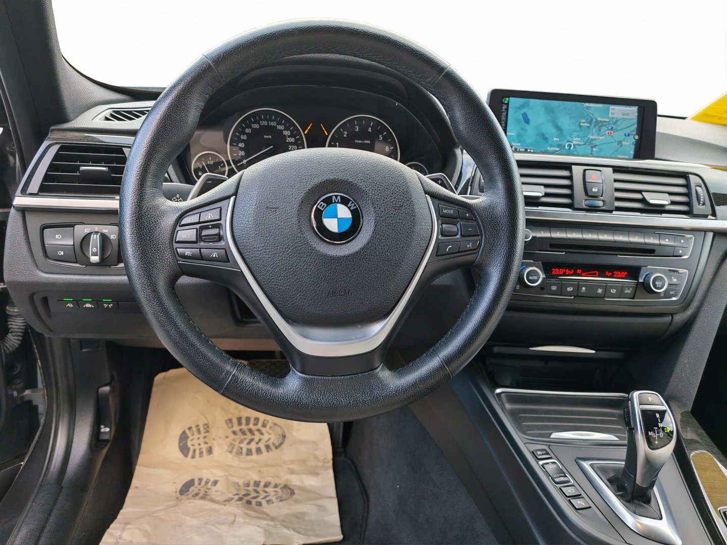 BMW 335i xDrive Steptronic – 306 ch – ACC, caméra de recul [Expertisé + Garantie 12 mois]-image-10
