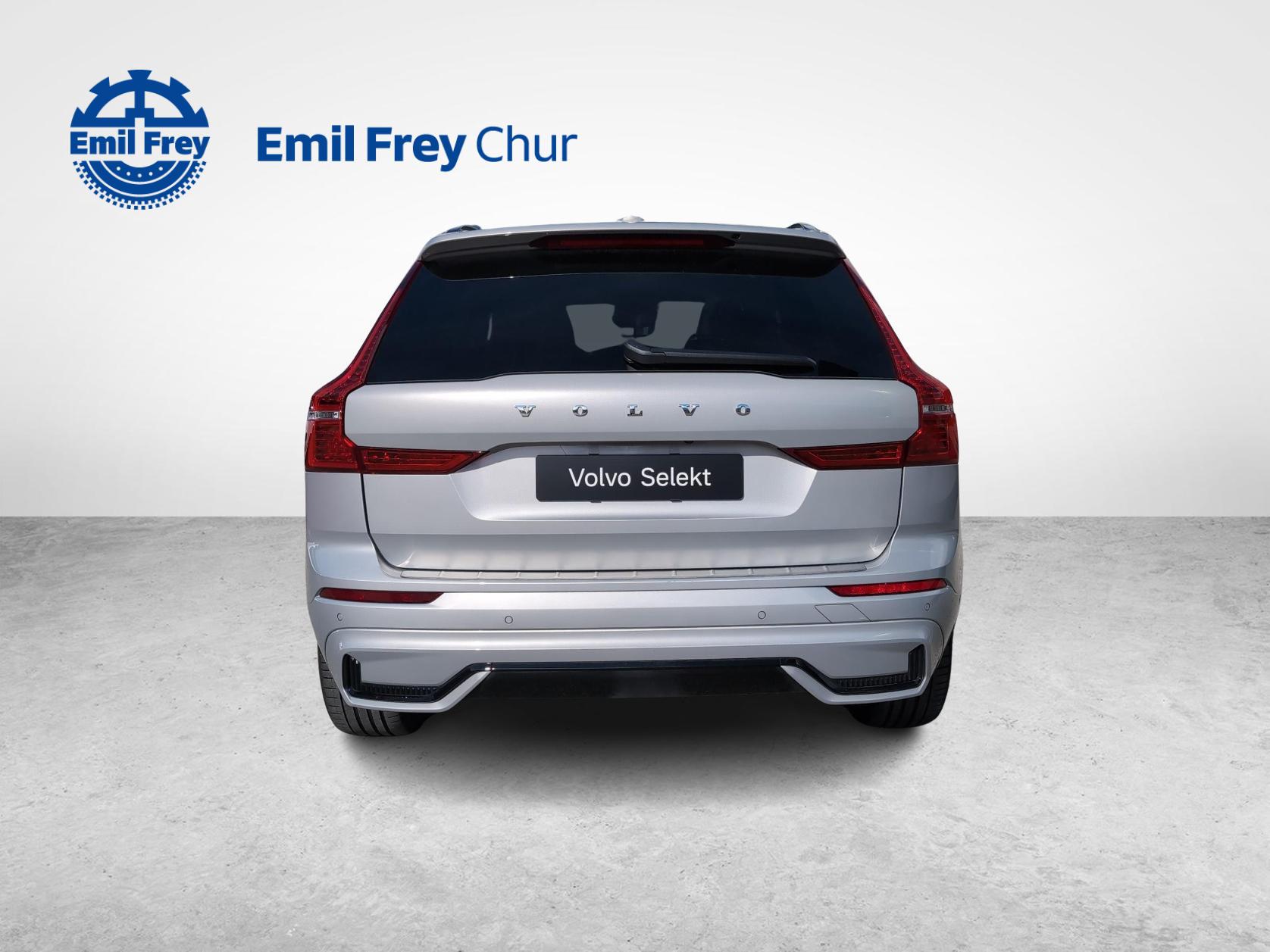 VOLVO XC60 2.0 T8 TE Ultra Dark eAWD-showroom-element-3