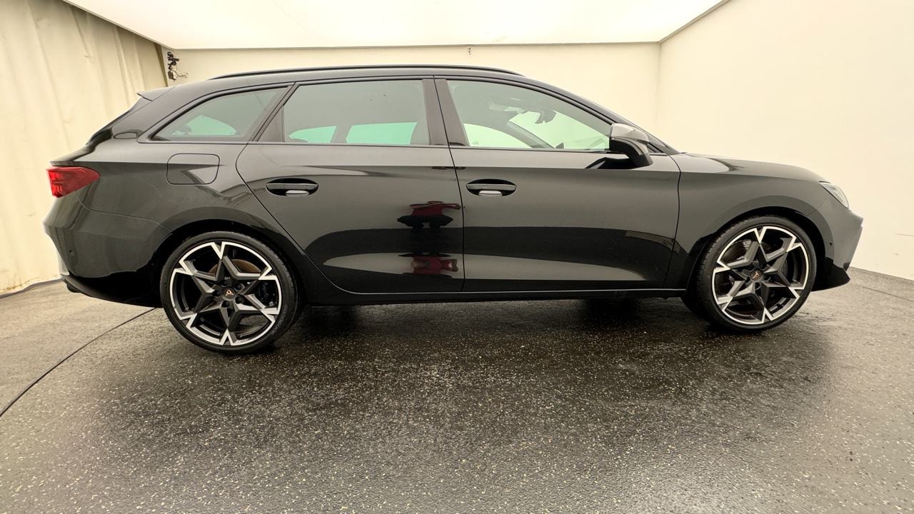 CUPRA LEON ST 2.0 TSI VZ DSG 4Drive-showroom-element-1