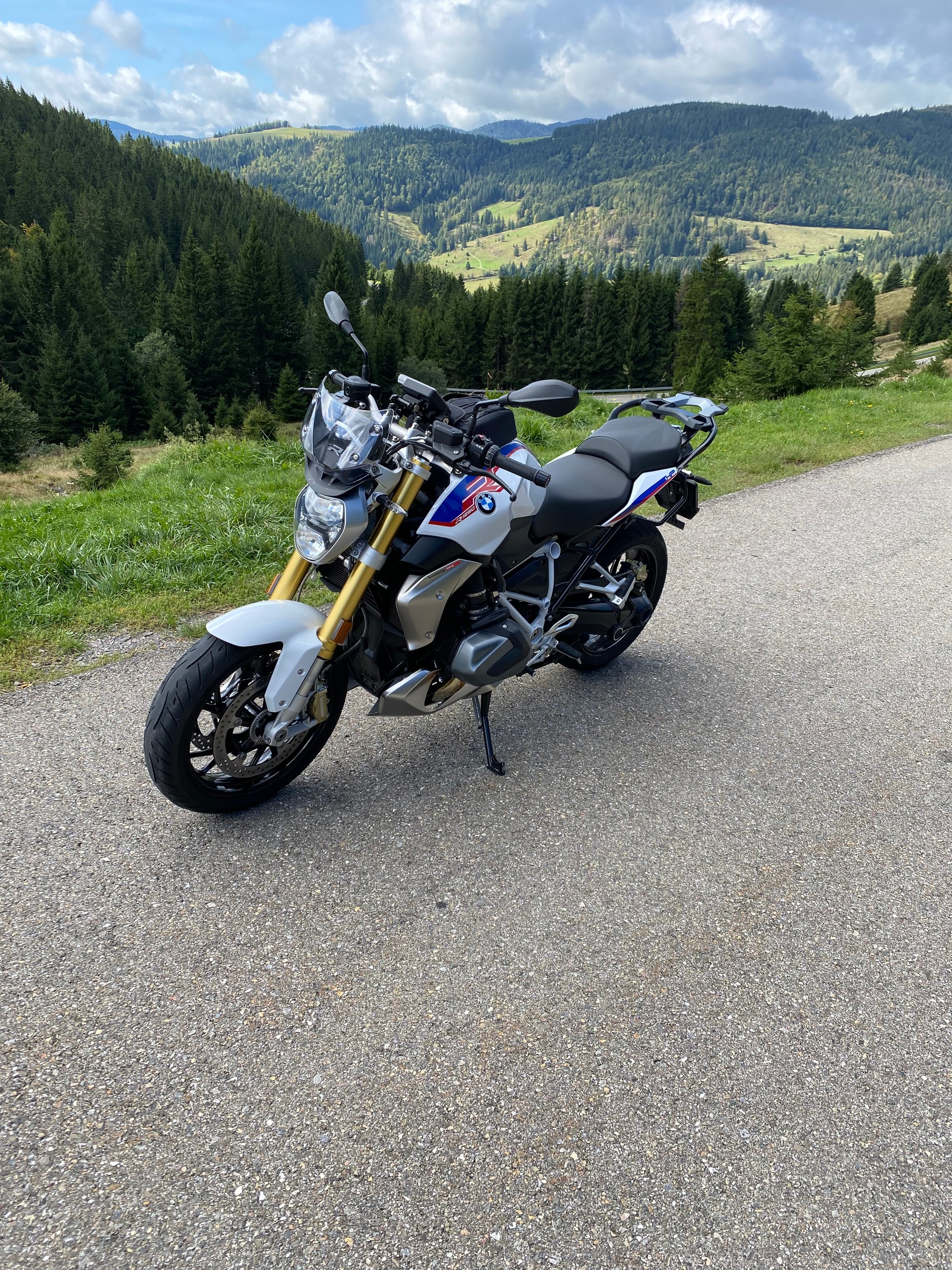BMW R 1250 R ABS-image-2