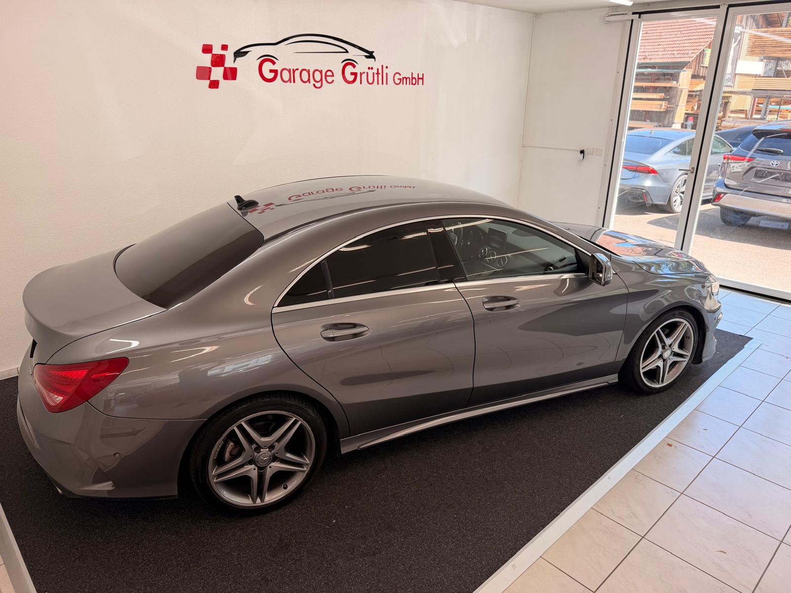 MERCEDES-BENZ CLA 180 AMG Line 7G-DCT-showroom-element-3