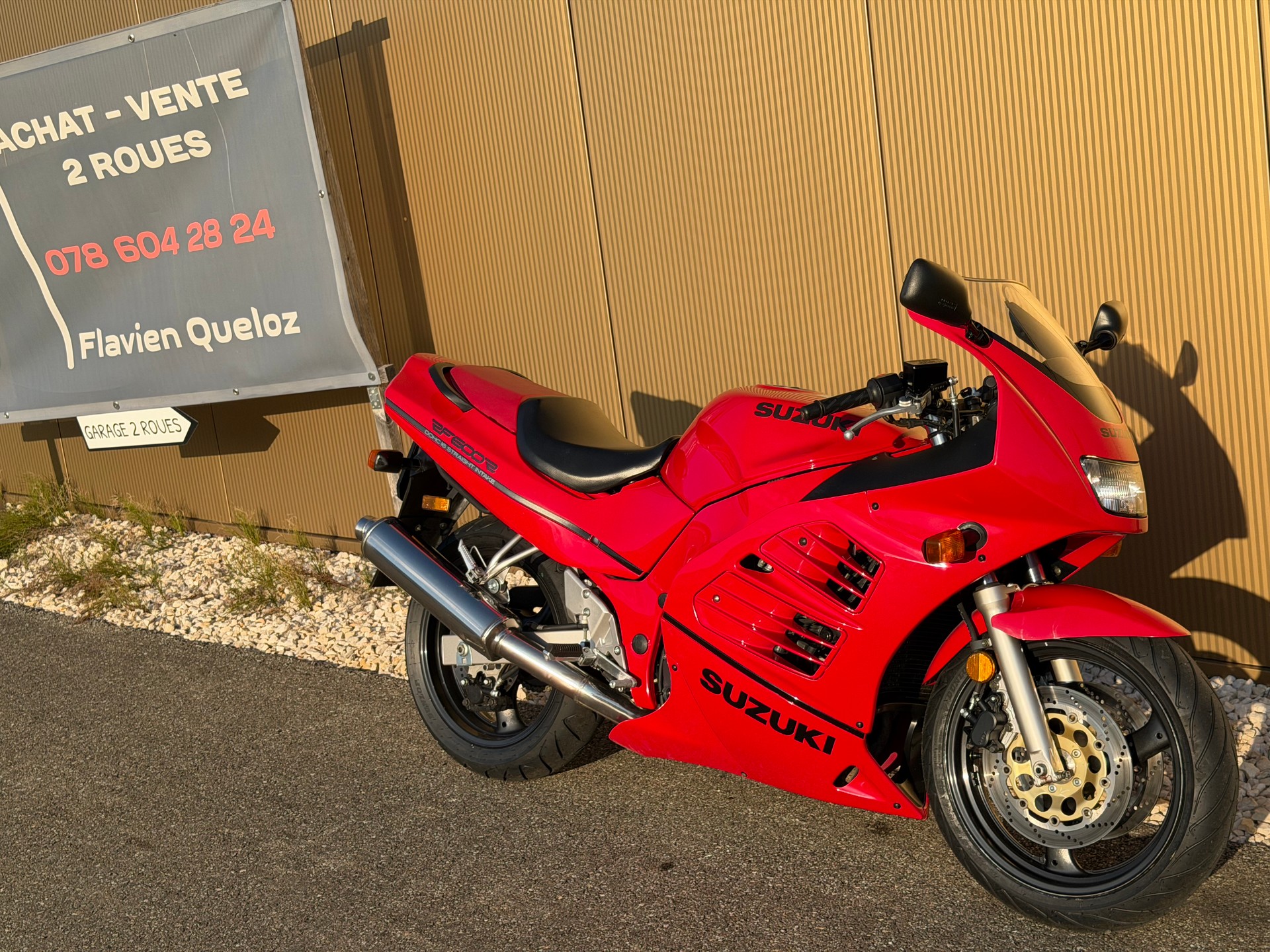 SUZUKI RF 600 R-image-2