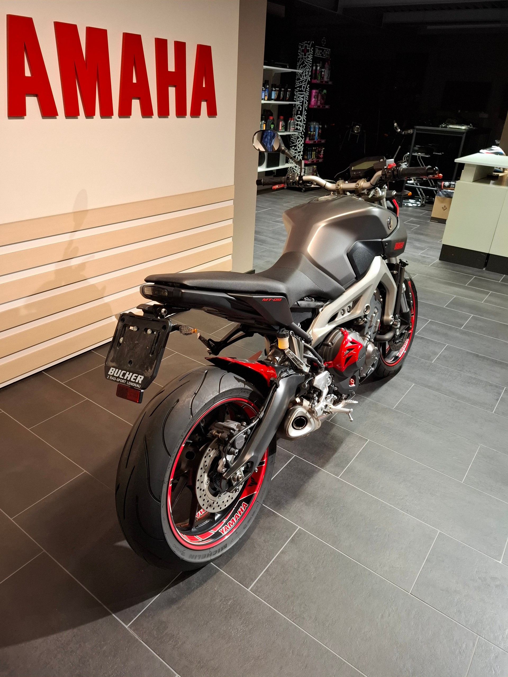 YAMAHA MT-09 ABS-image-3