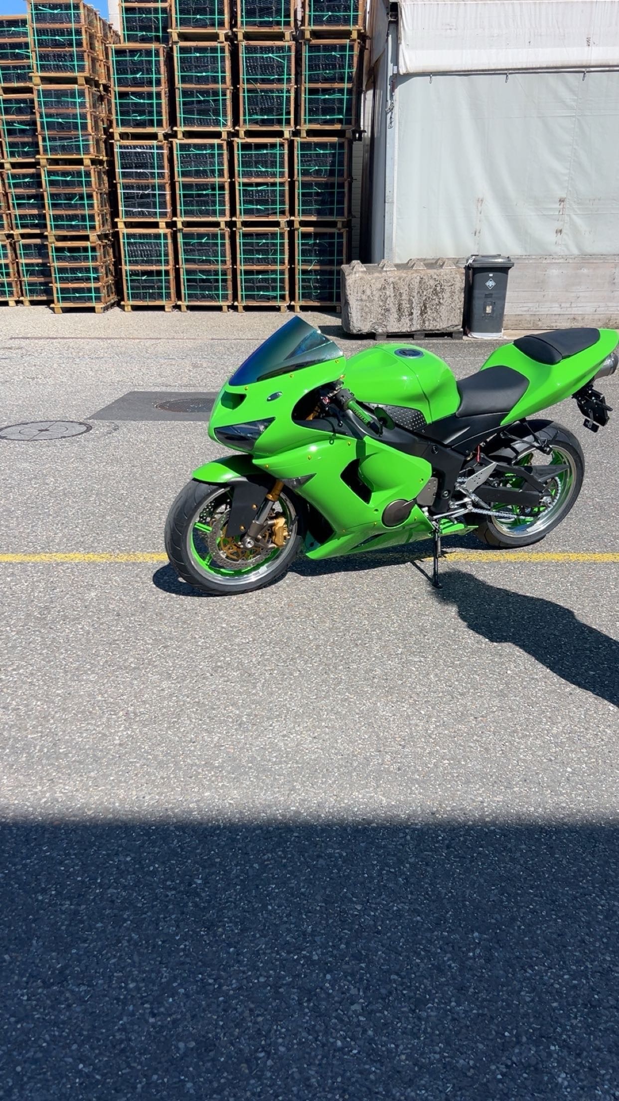 KAWASAKI NINJA ZX-6R-image-0
