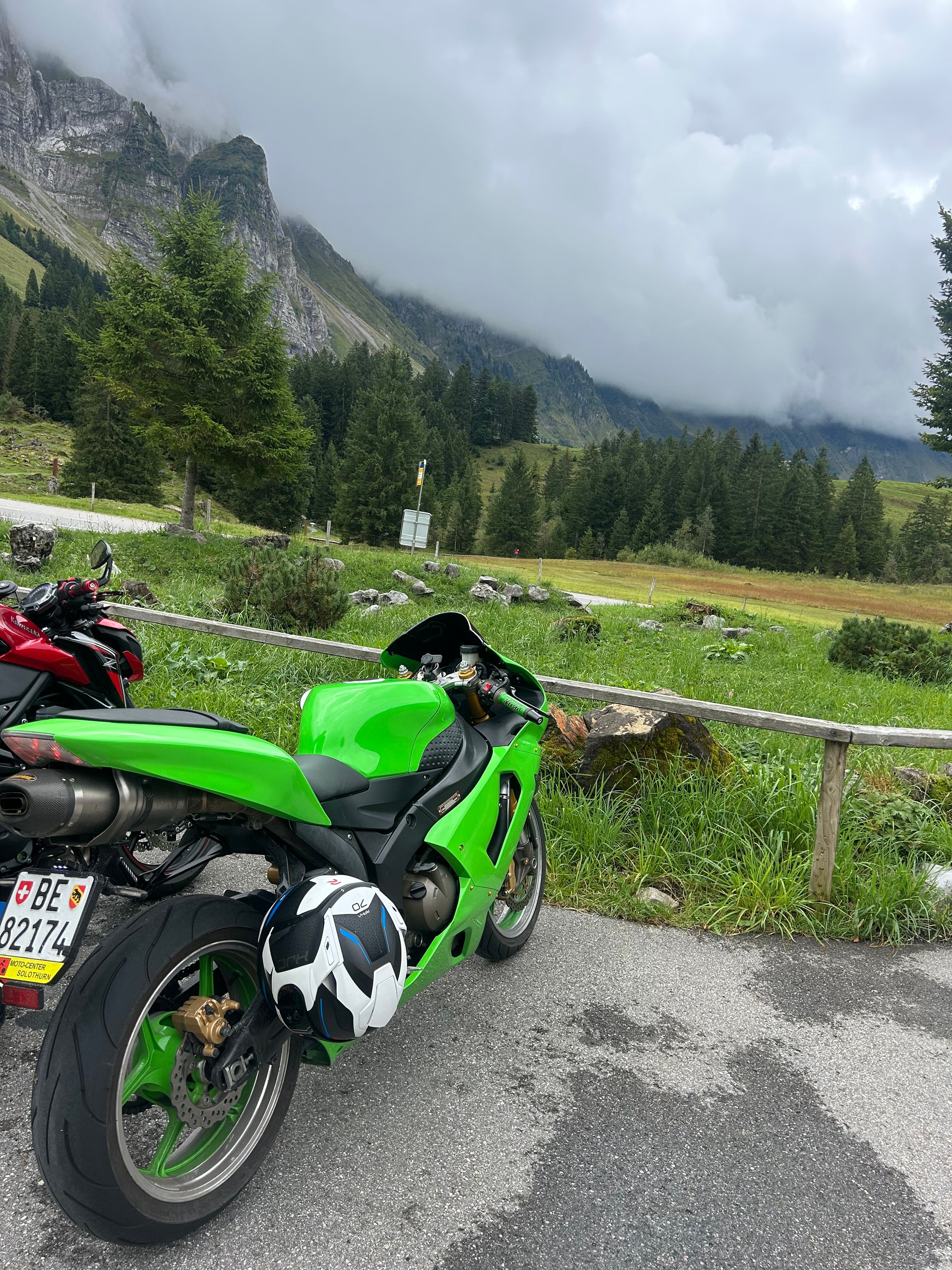 KAWASAKI NINJA ZX-6R-image-4