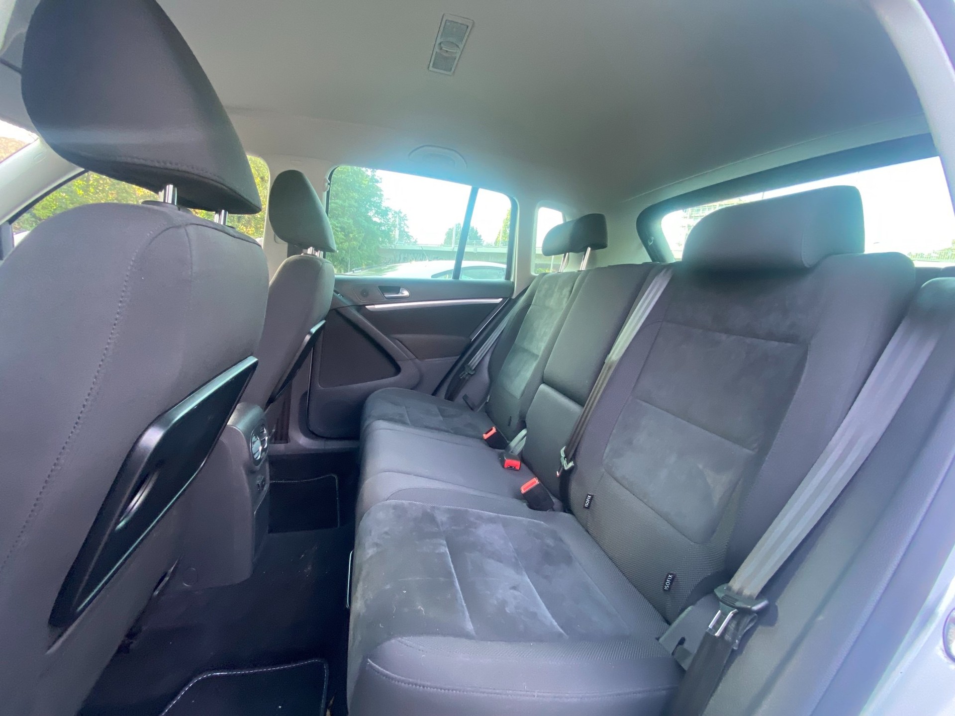 VW Tiguan 2.0 TSI Sport&Style 4Motion DSG-image-11