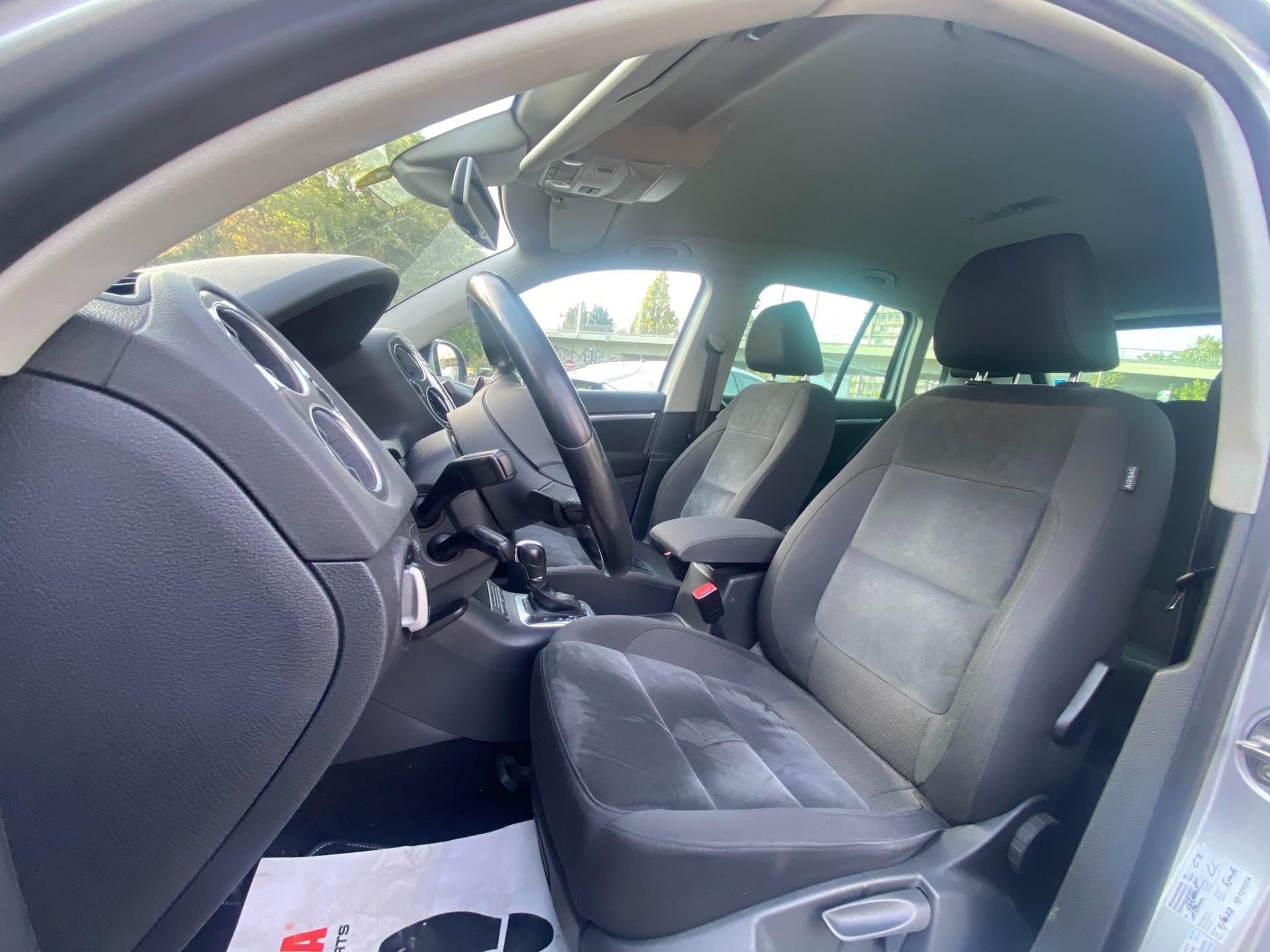 VW Tiguan 2.0 TSI Sport&Style 4Motion DSG-image-3