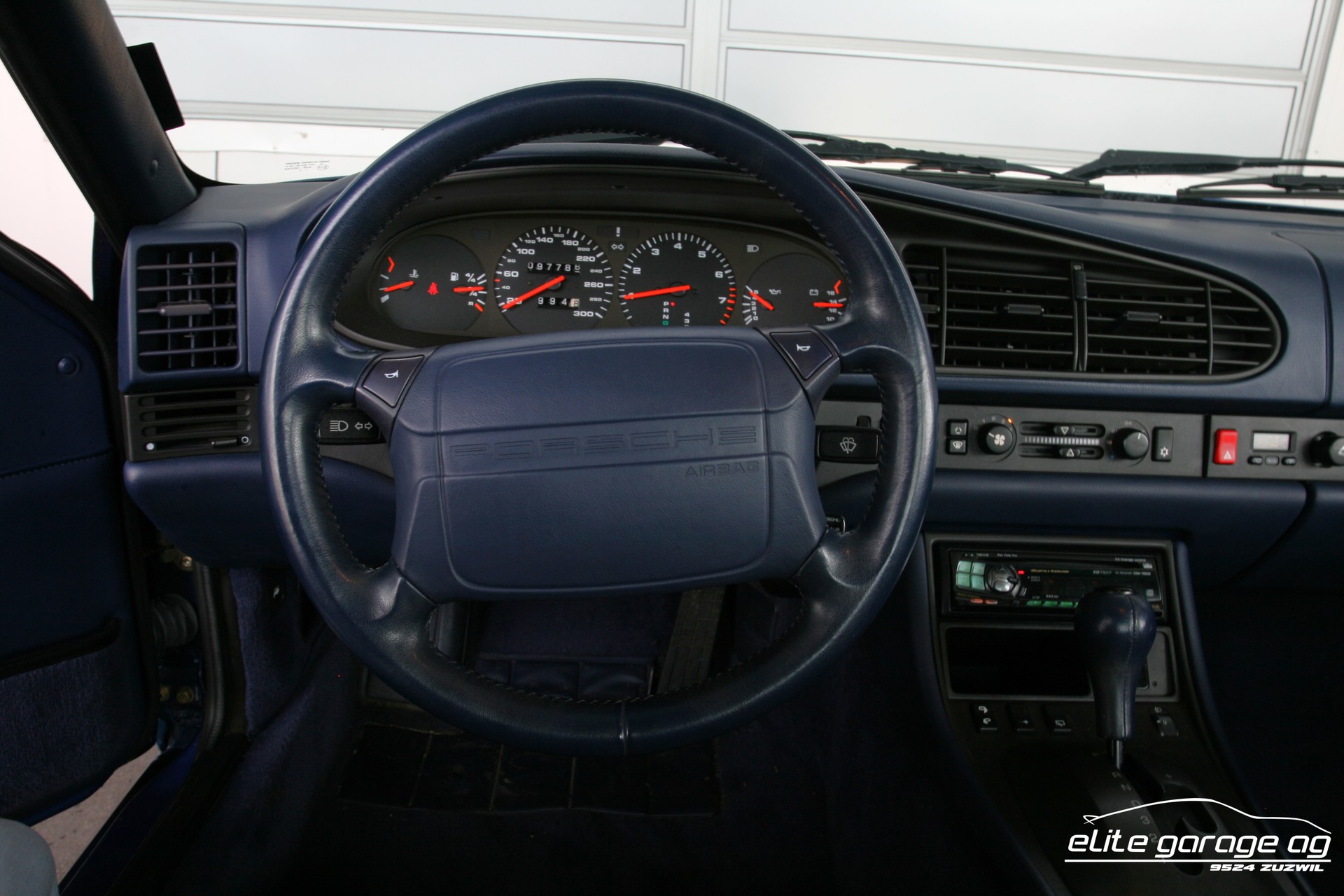 PORSCHE 968-image-14