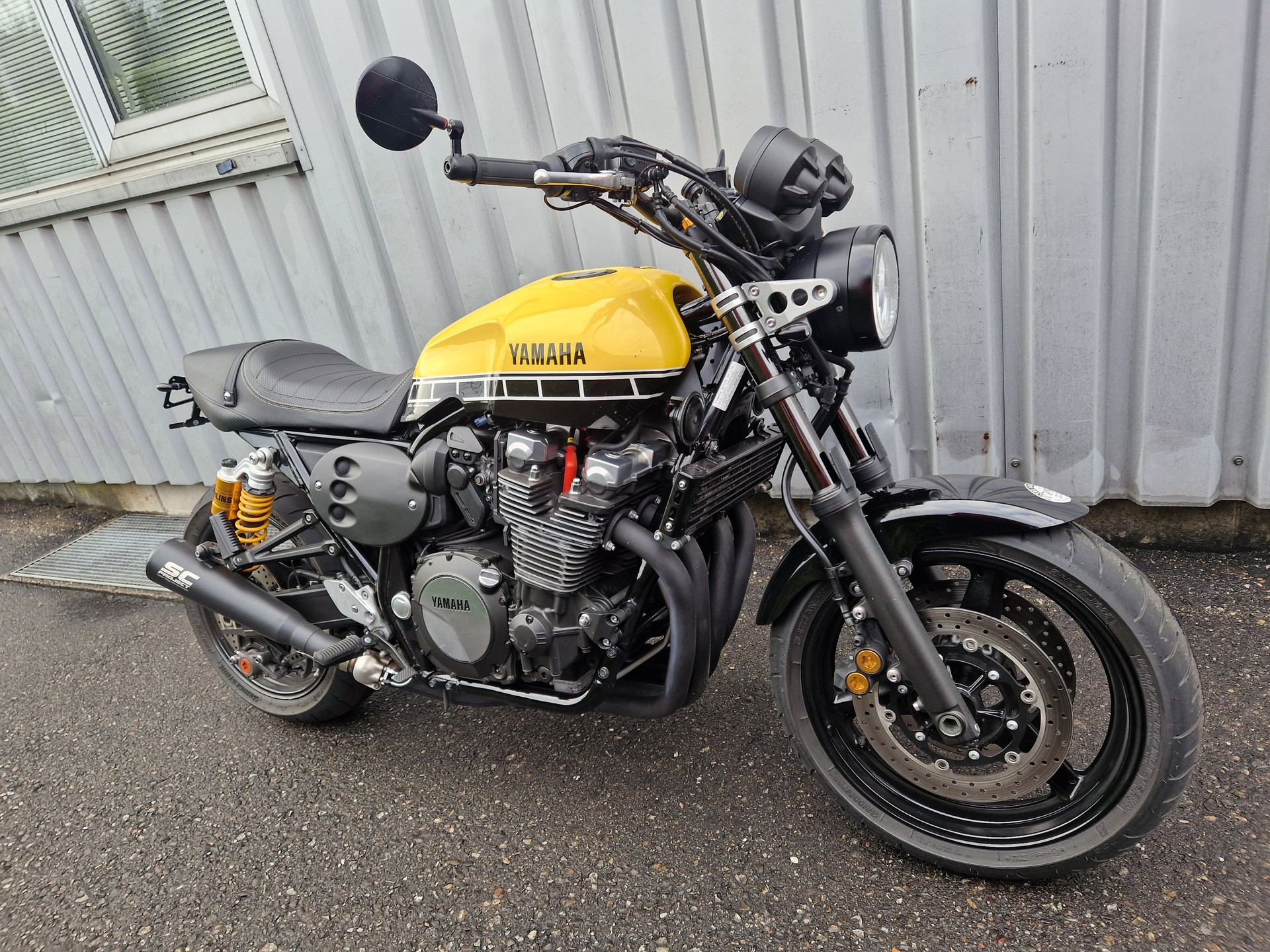 YAMAHA XJR 1300 Racer 60 Anniversary-image-1