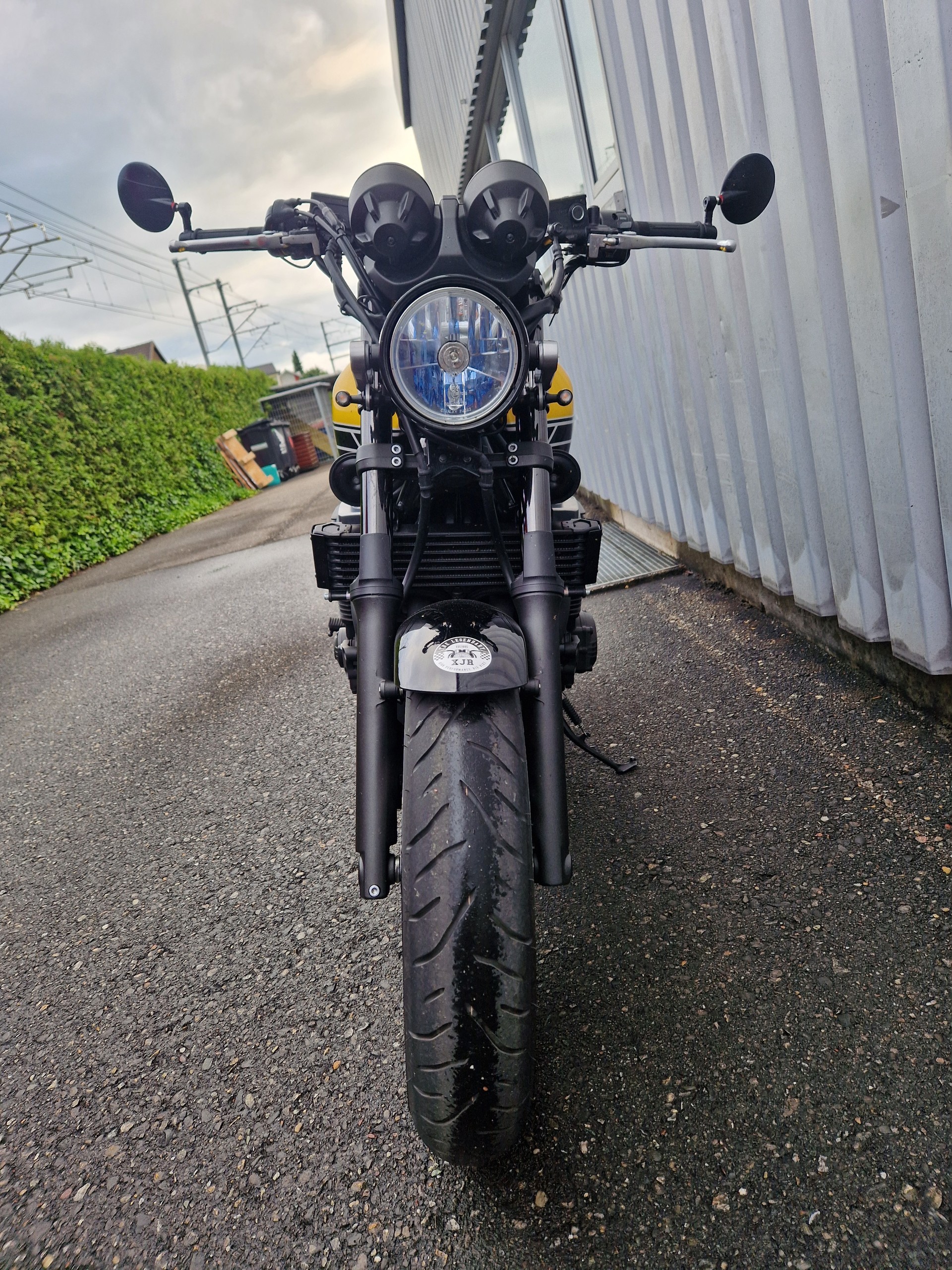 YAMAHA XJR 1300 Racer 60 Anniversary-image-2