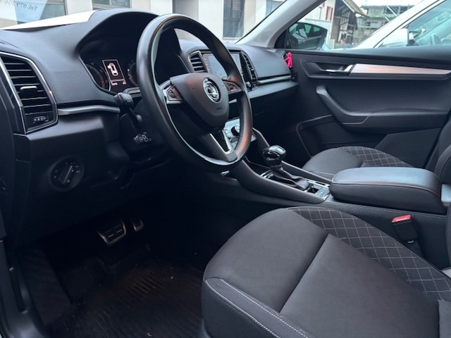 SKODA Karoq 1.0 TSI Ambition DSG ,115 PS-image-10