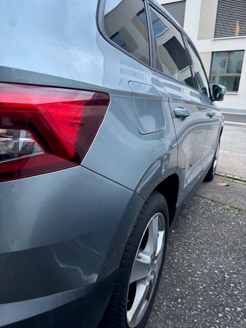 SKODA Karoq 1.0 TSI Ambition DSG ,115 PS-image-8