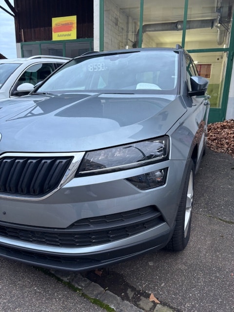 SKODA Karoq 1.0 TSI Ambition DSG ,115 PS-image-4