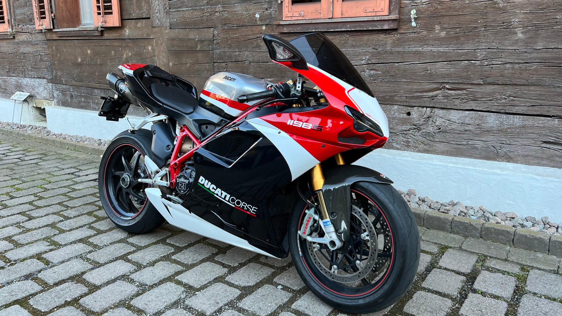 DUCATI 1198 S Corse Special Edition-image-2