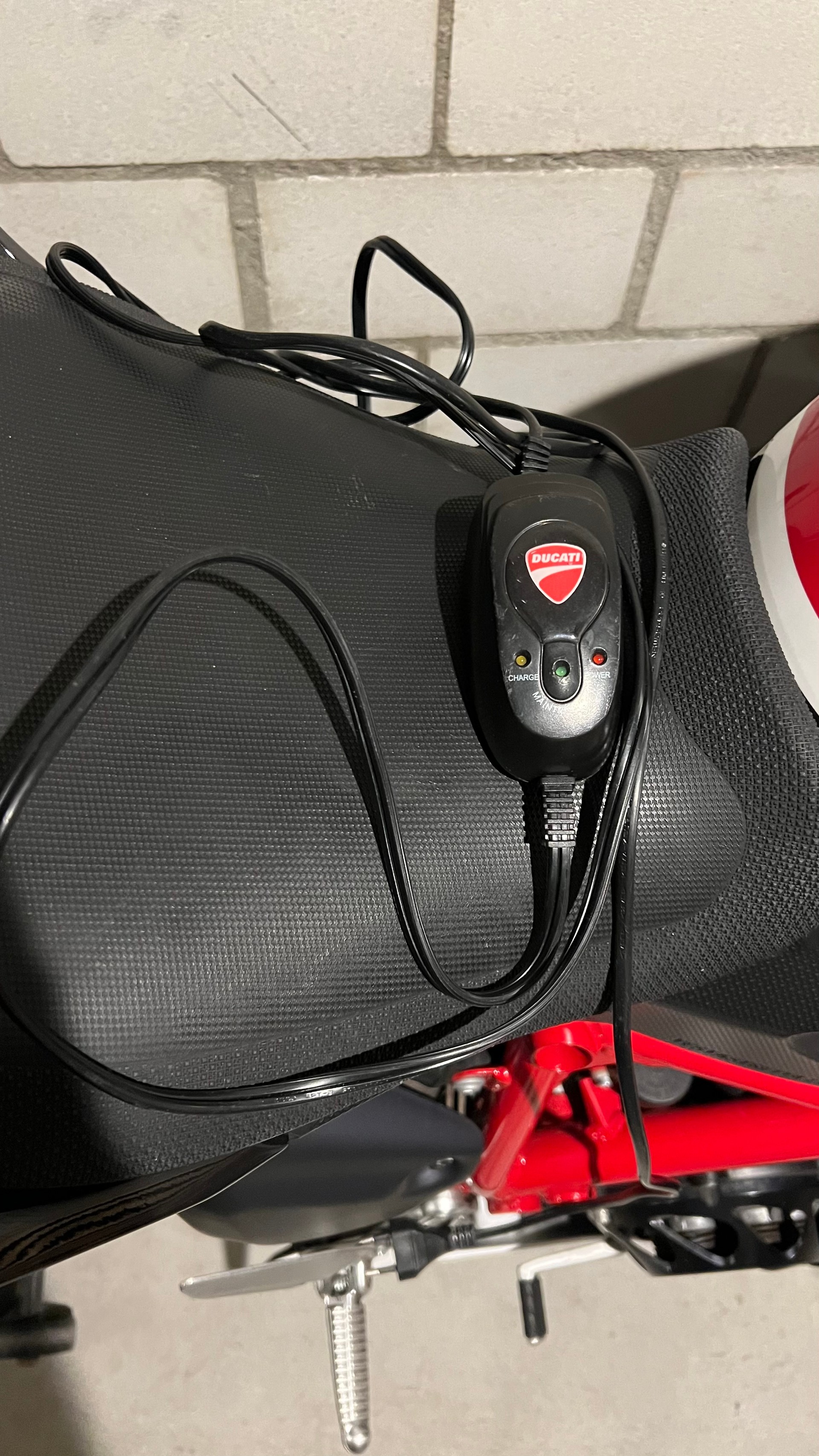 DUCATI 1198 S Corse Special Edition-image-14