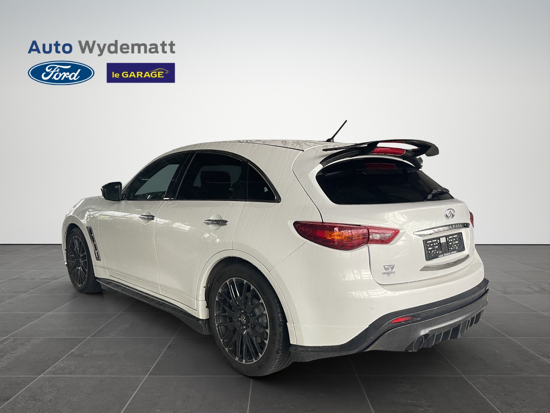 INFINITI FX50 S Vettel Edition AWD Automatic-image-3