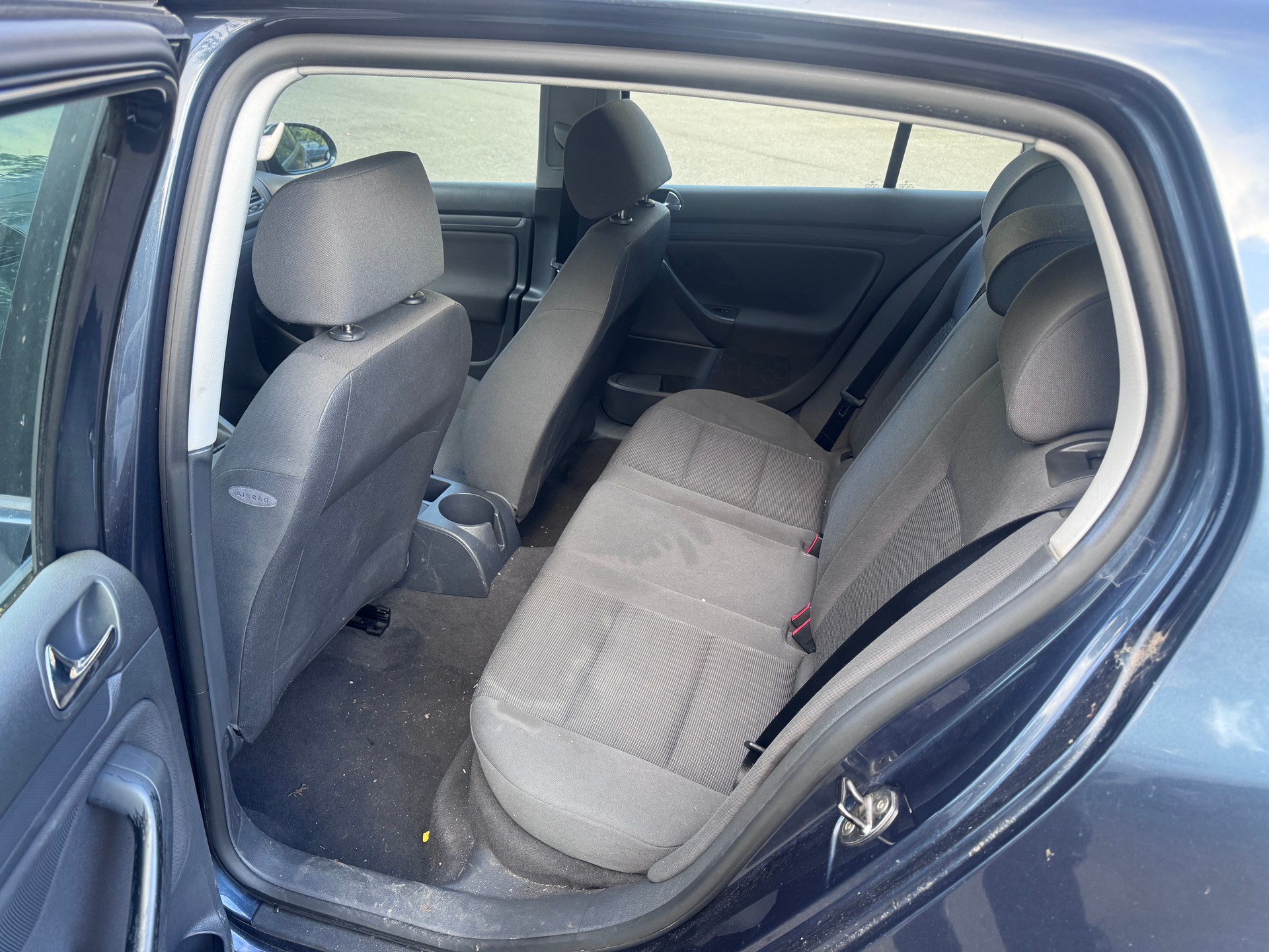 VW Golf 1.6 FSI Trendline-image-4