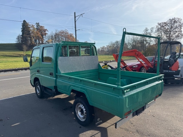TOYOTA Dyna 100 2.5 D-4D 6 Plätzer Nutzlast 1385 kg frisch ab MFK-image-2