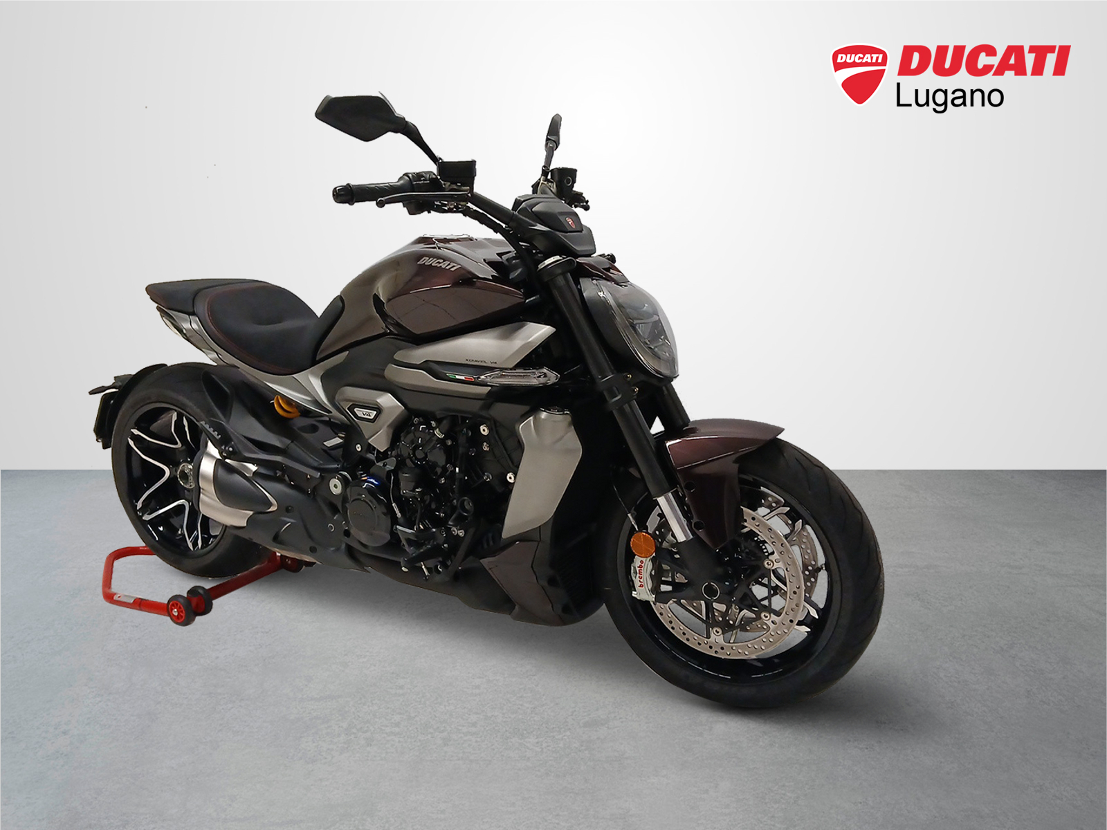 DUCATI X Diavel V4-image-0