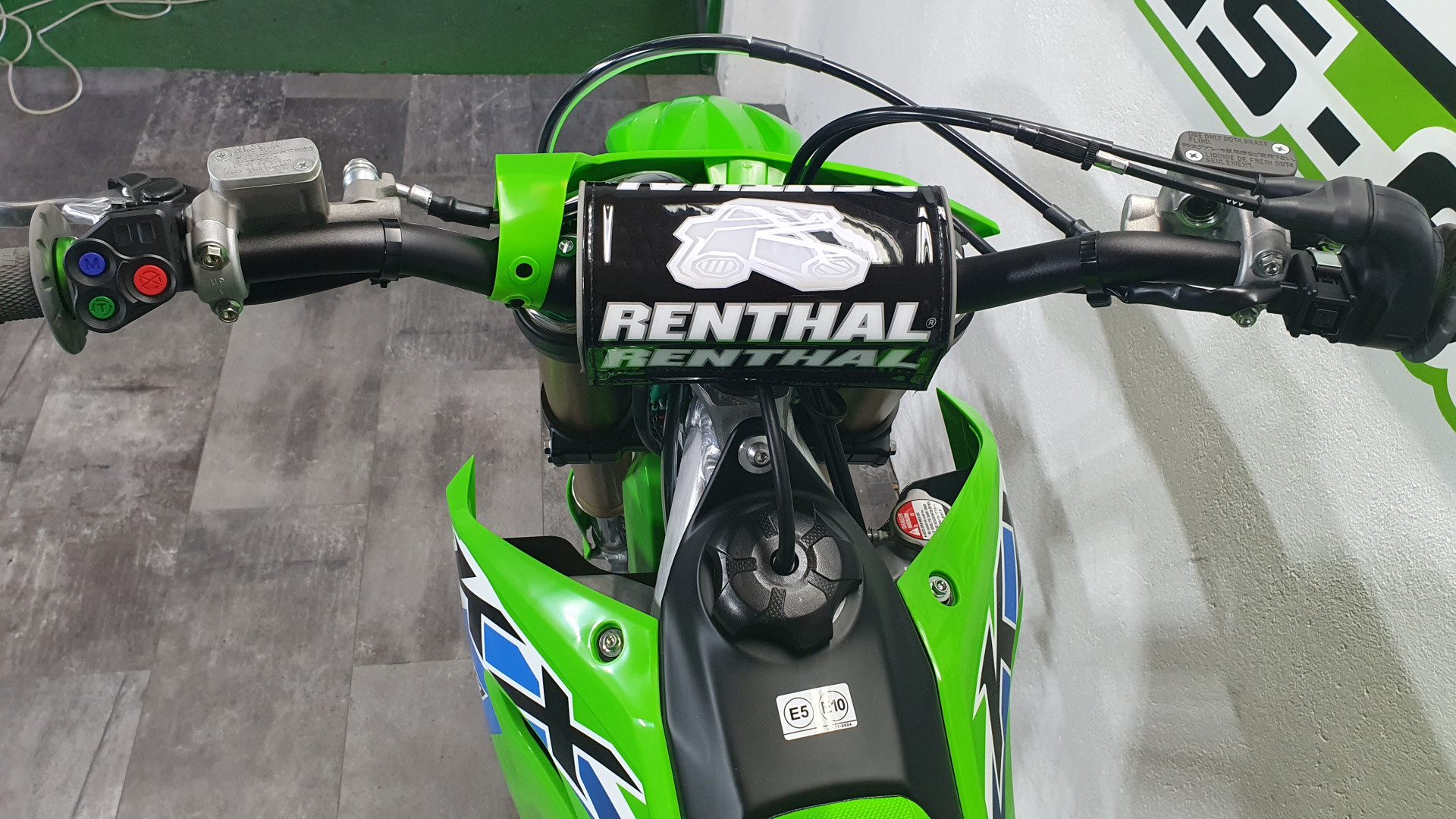 KAWASAKI KX 450-image-1