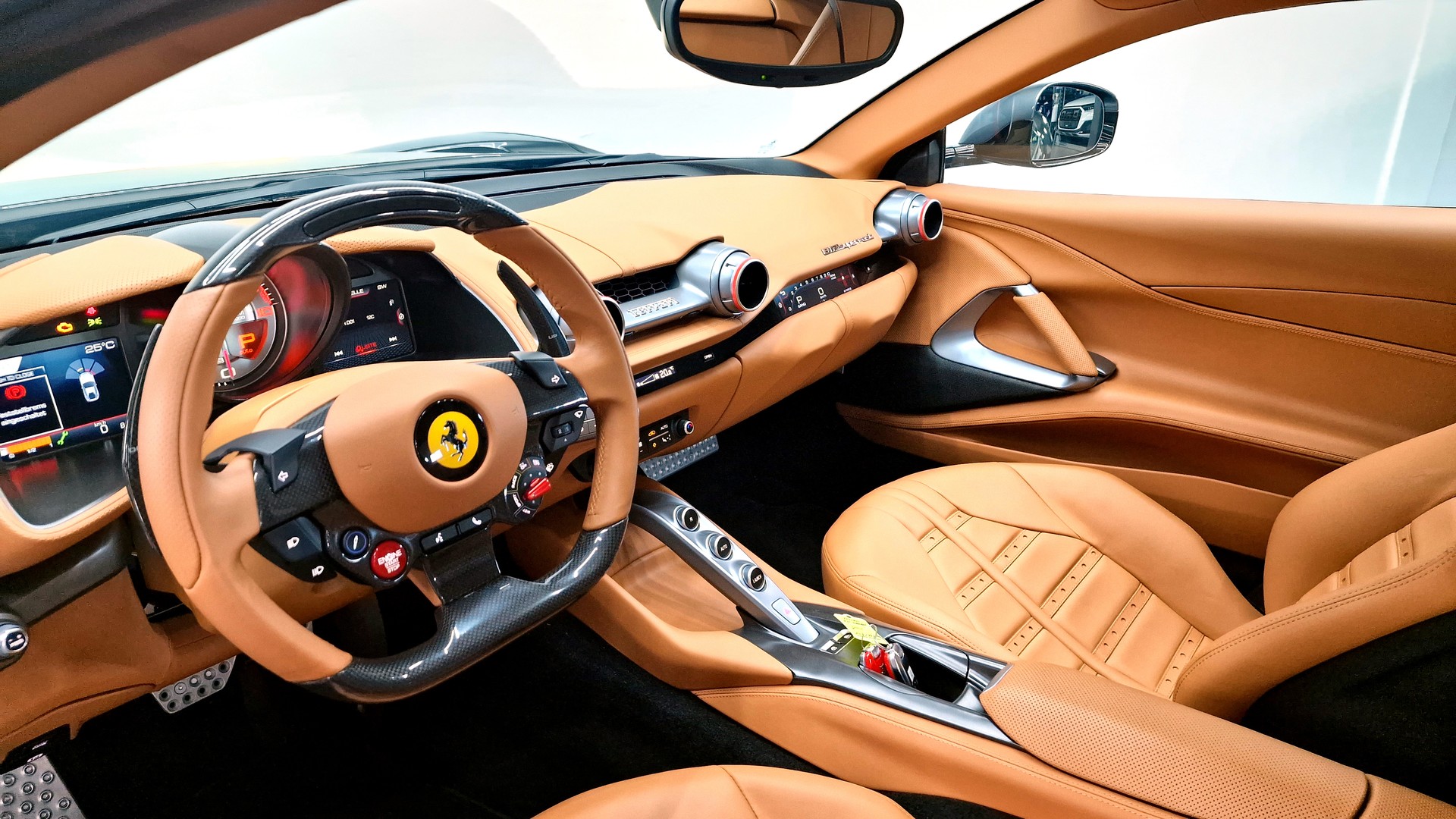 FERRARI 812 Superfast 6.5-image-9
