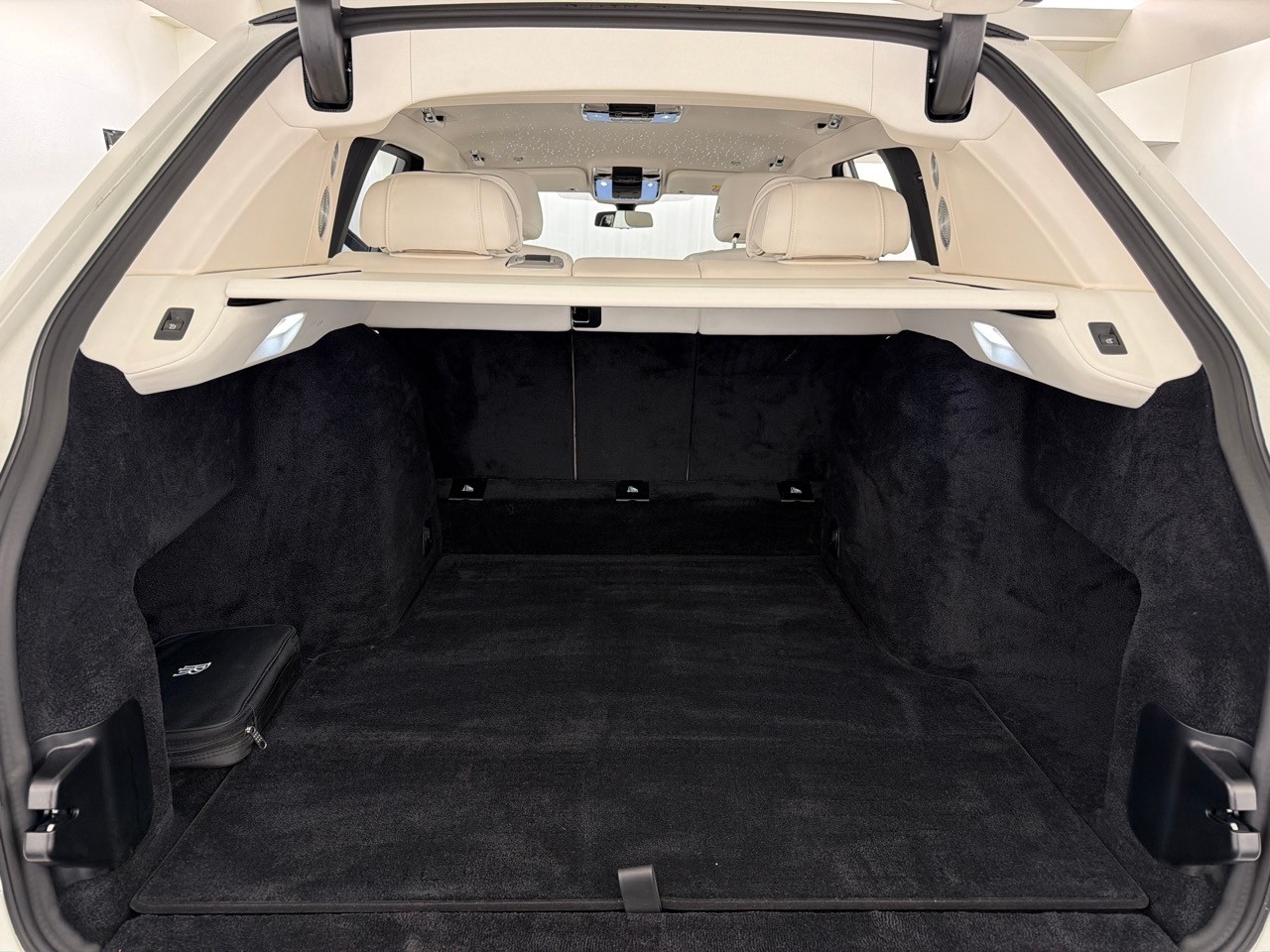 ROLLS-ROYCE Cullinan 6.7 V12-image-13