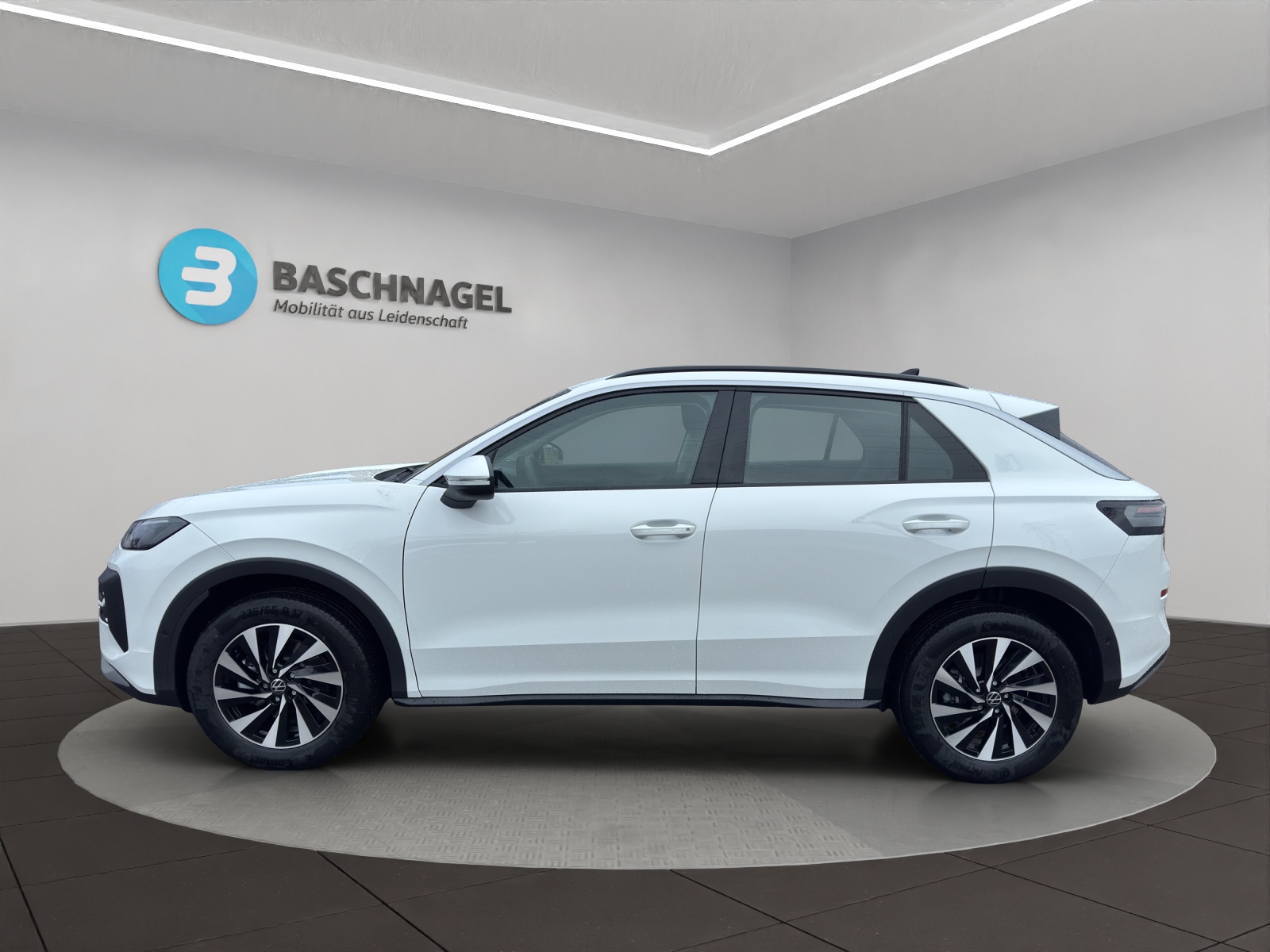 VW T-Roc 1.5 eTSI mHEV Life DSG-showroom-element-1