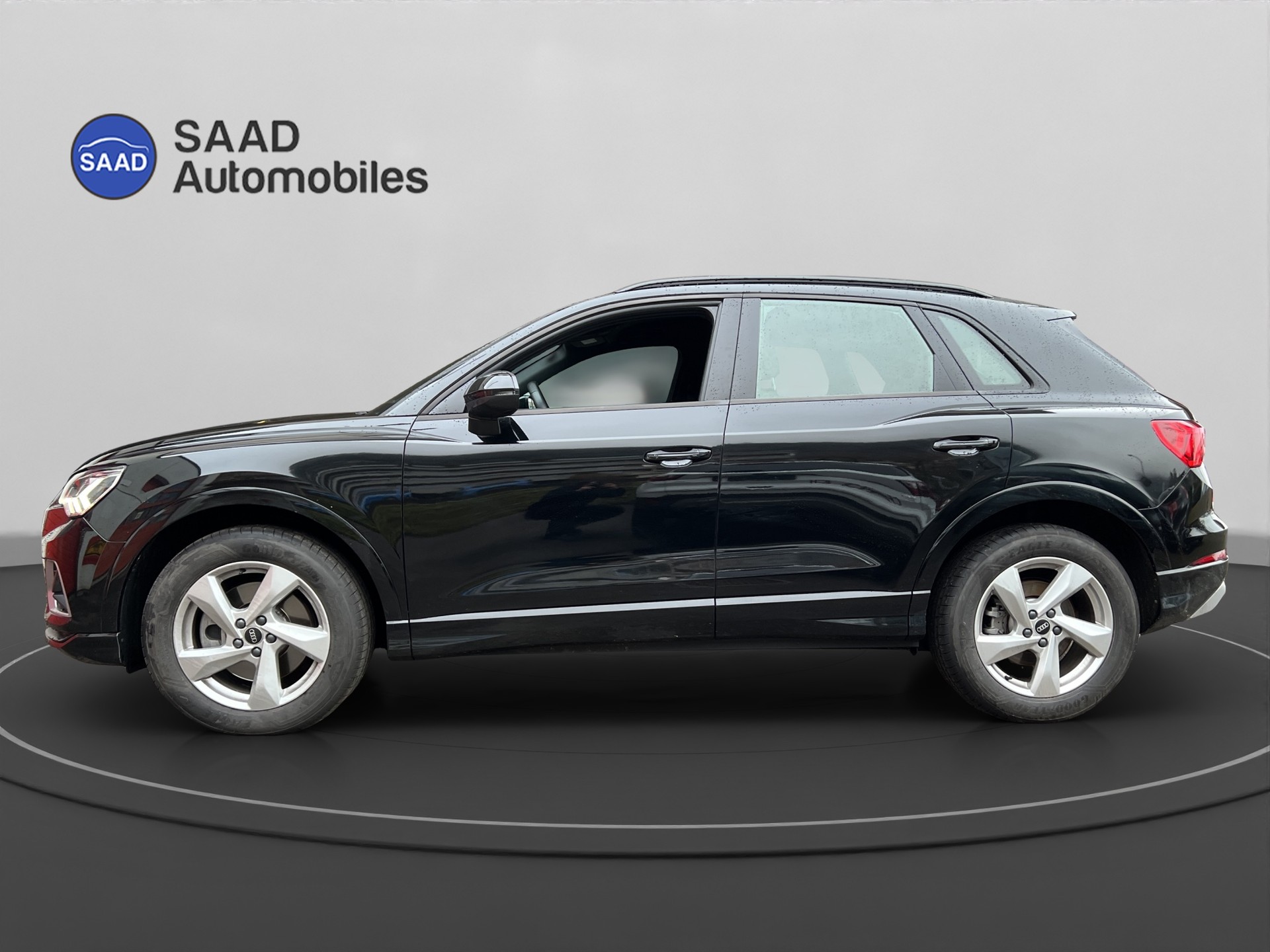 AUDI Q3 40 TDI advanced quattro S-tronic-image-2