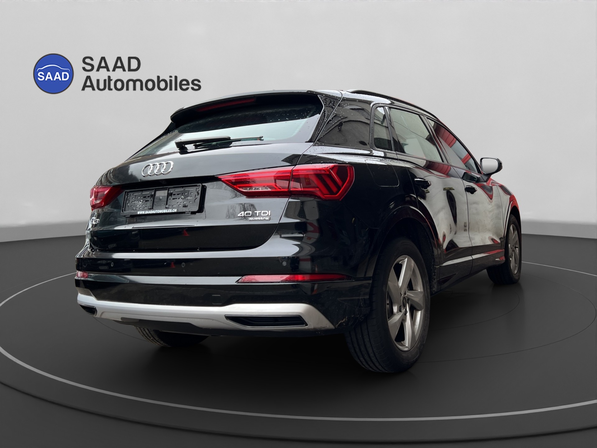 AUDI Q3 40 TDI advanced quattro S-tronic-image-5