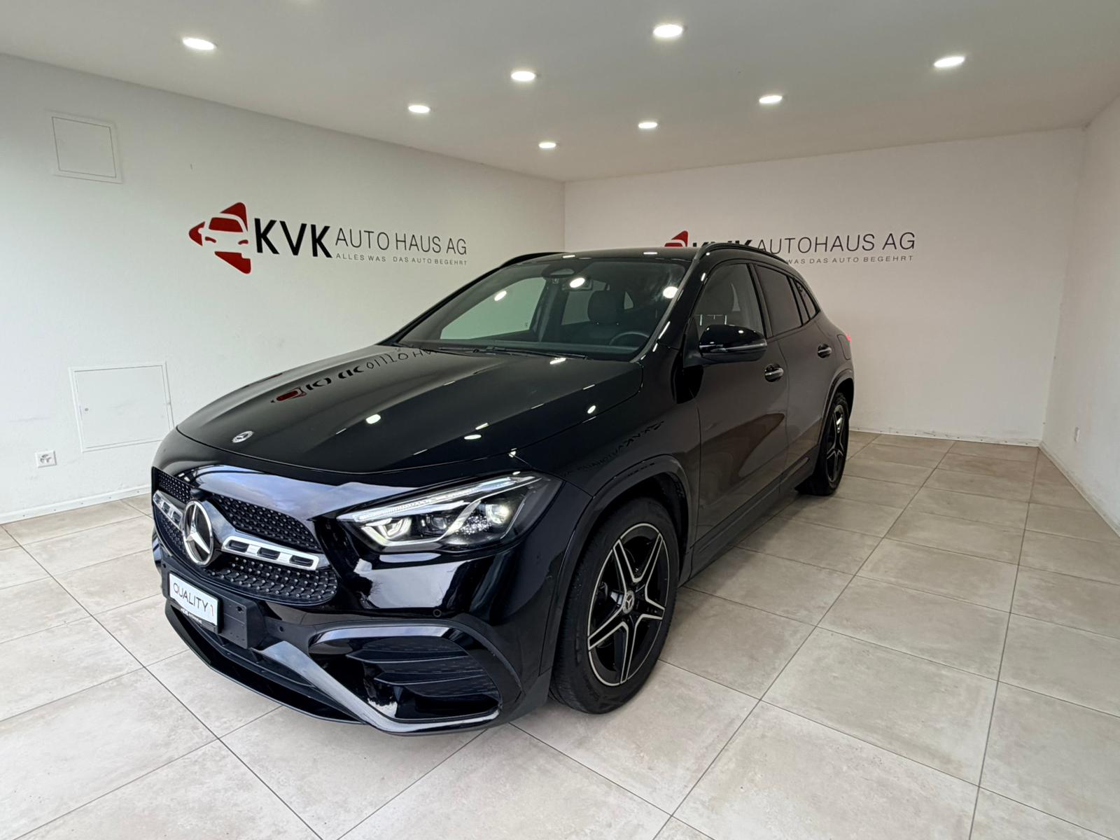 MERCEDES-BENZ GLA 200d AMG Line 8G-DCT