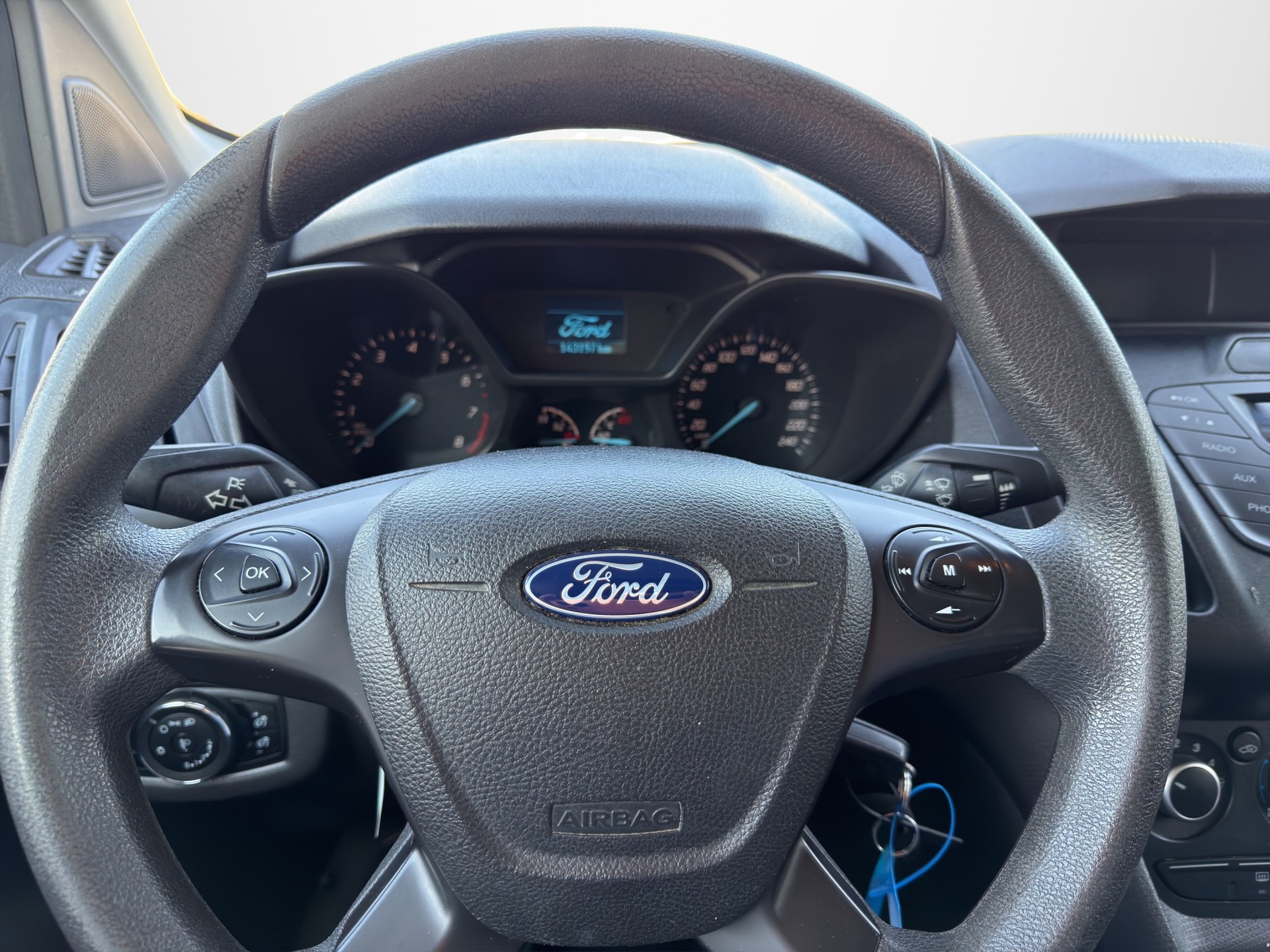 FORD Transit Connect Van T200 1.0 EcoBoost Trend-image-4
