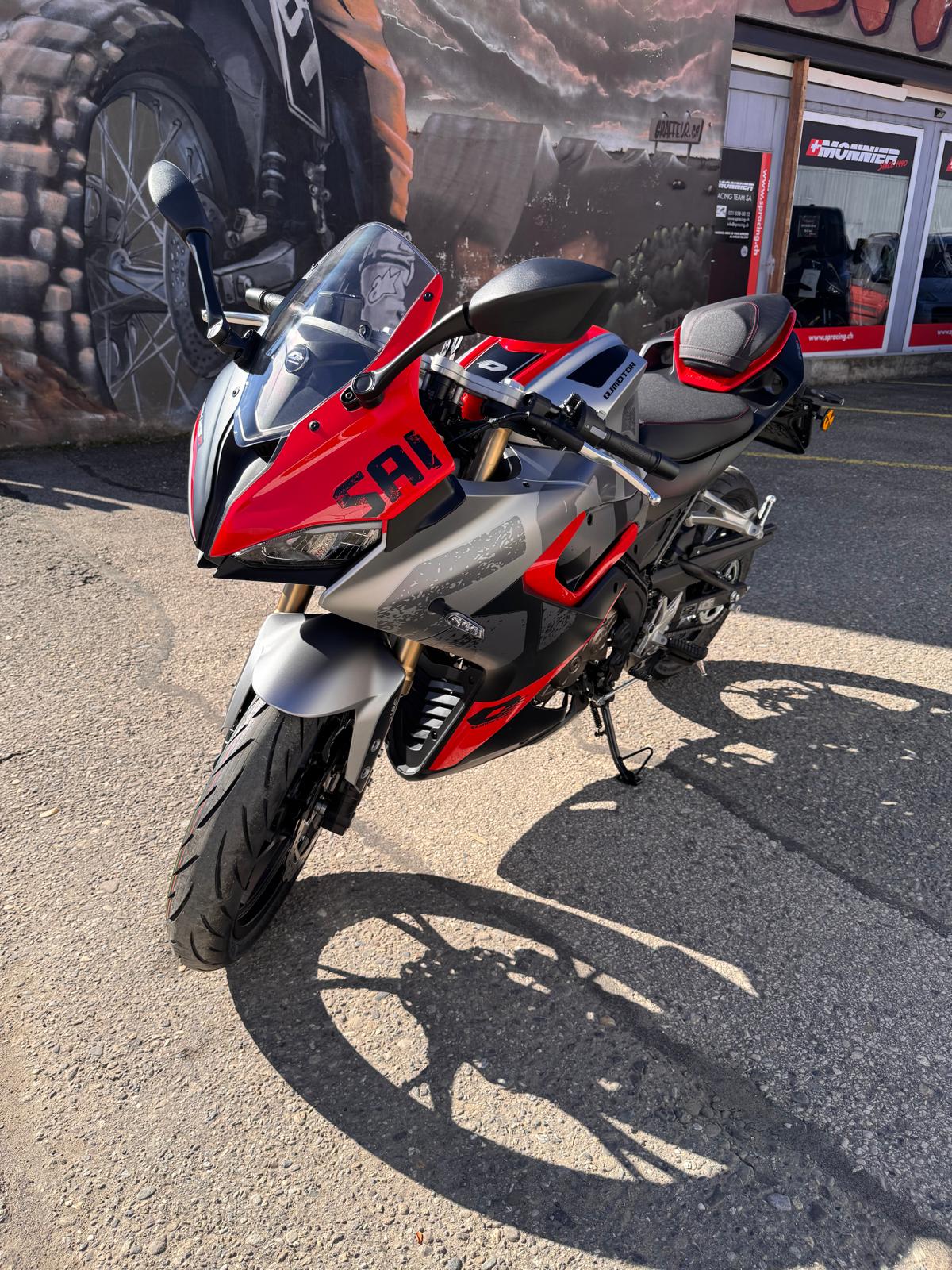 QJ SRK 125 R-image-0