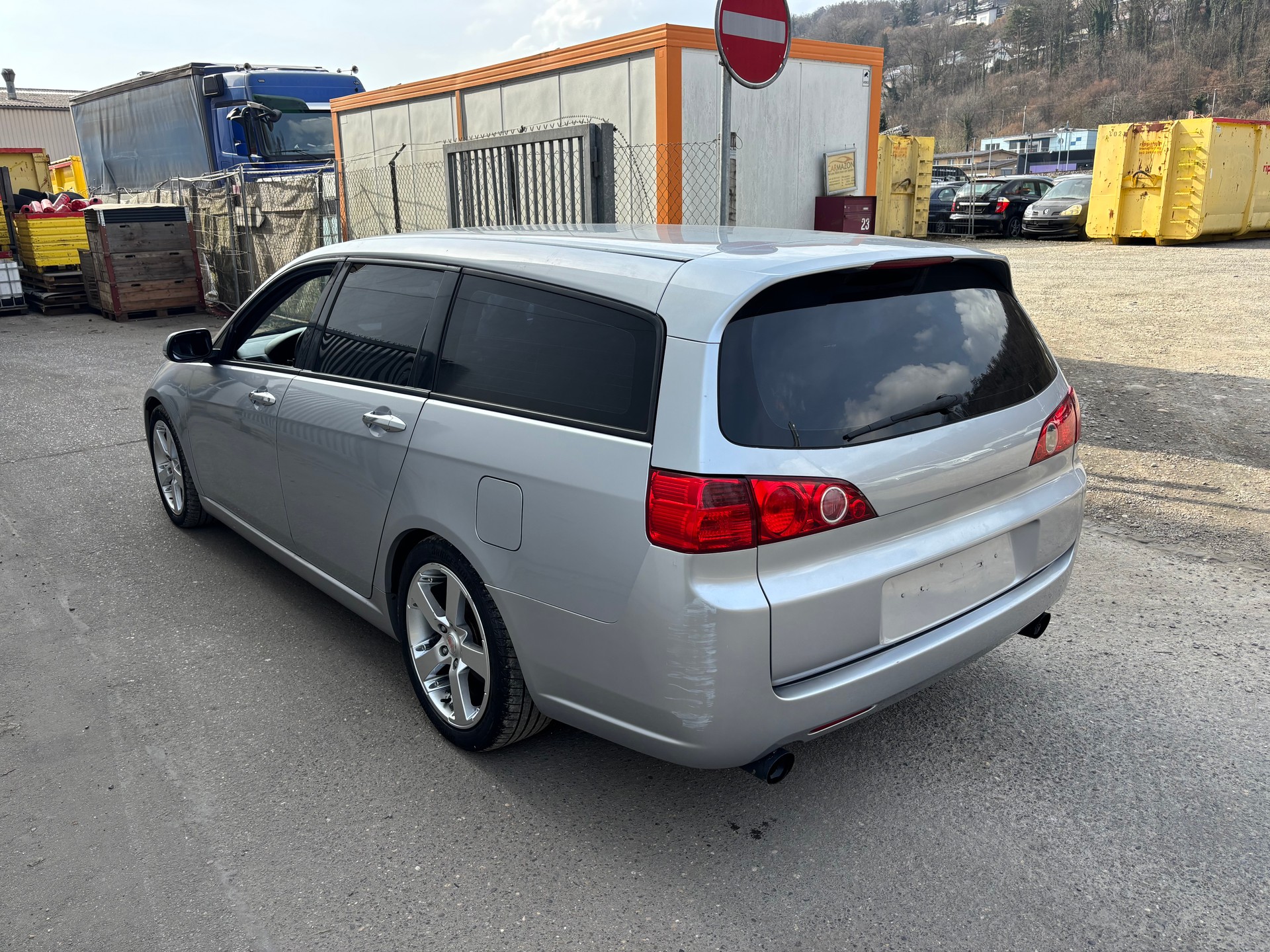 HONDA Accord Tourer 2.4i Executive Automatic-image-2
