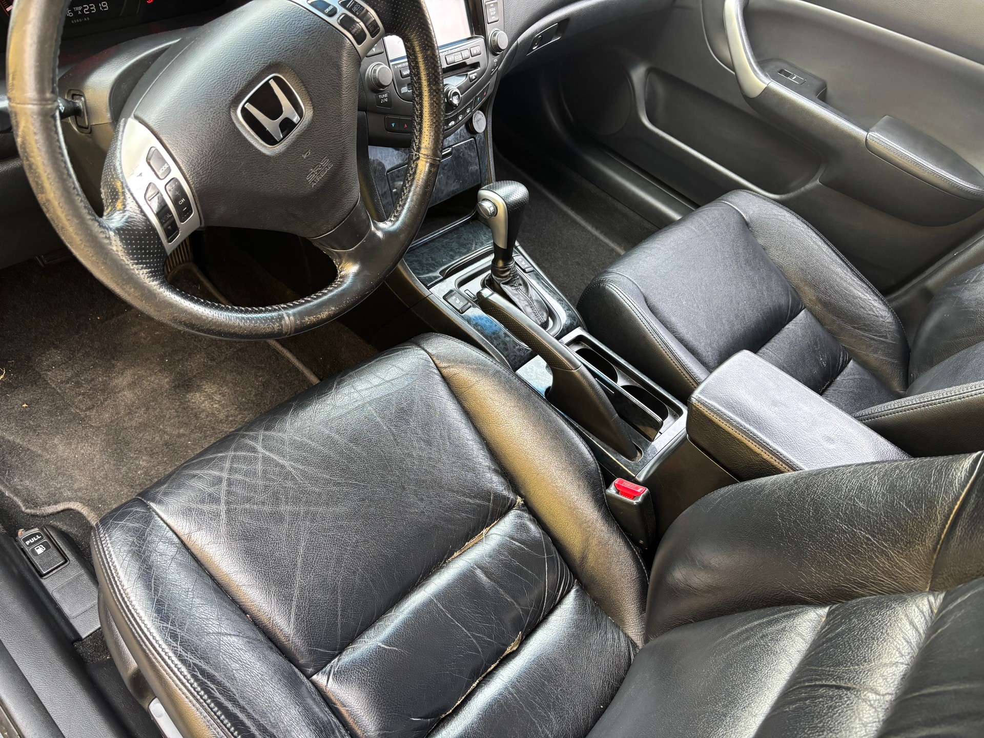 HONDA Accord Tourer 2.4i Executive Automatic-image-8