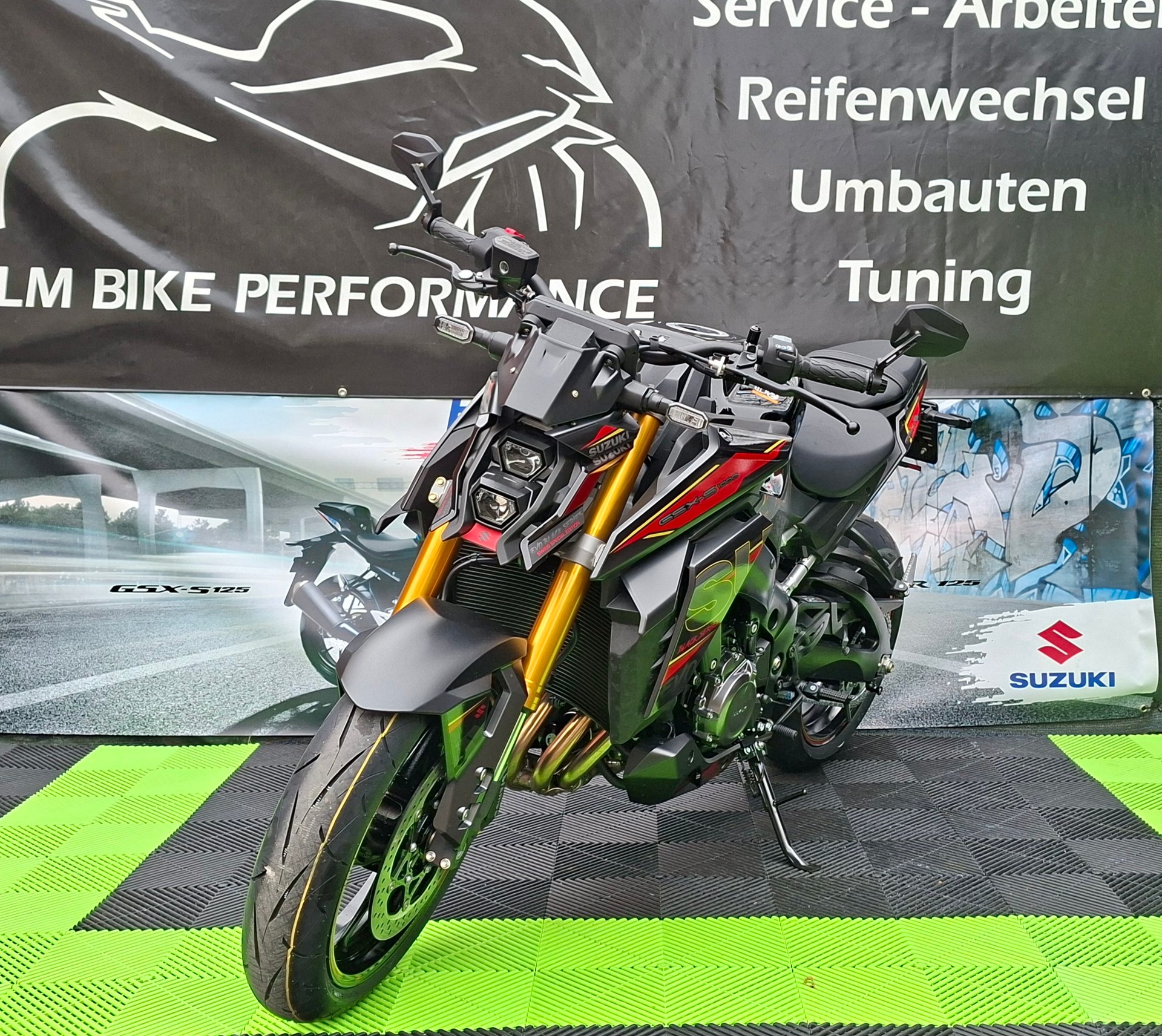 SUZUKI GSX-S 1000 EVO-image-4
