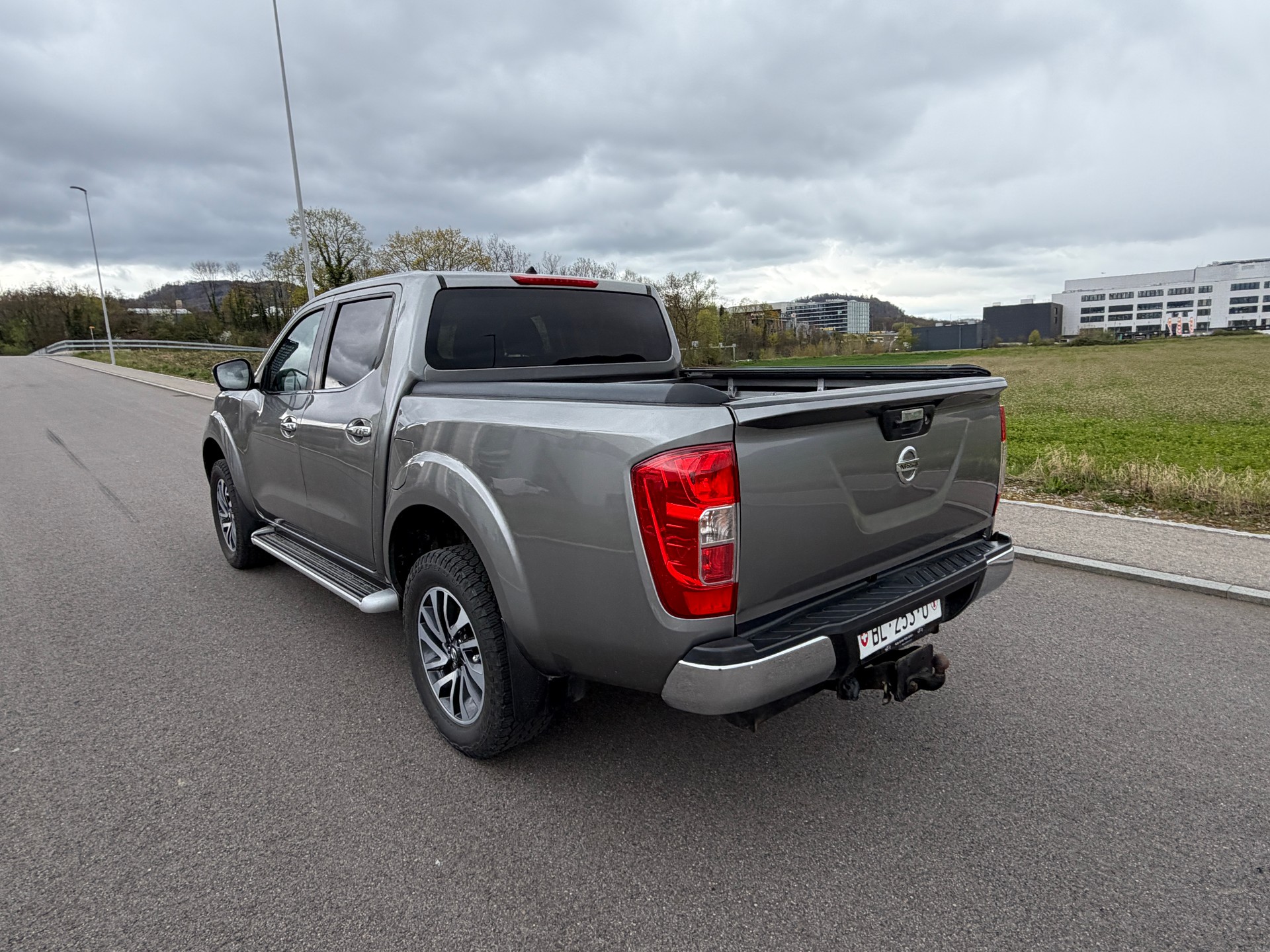 NISSAN Navara Double Cab N-Connecta 2.3 dCi 4WD Automat-image-8