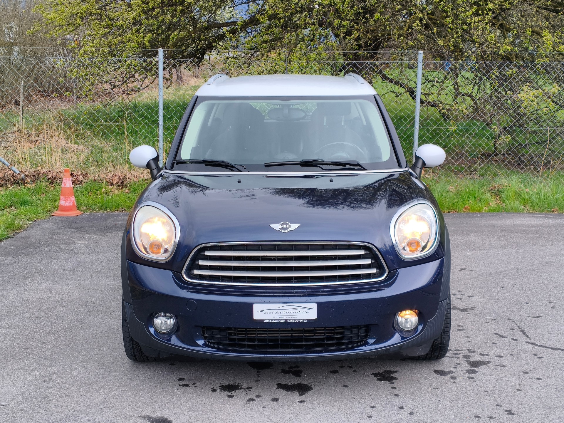 MINI Countryman Cooper D ALL4-image-2