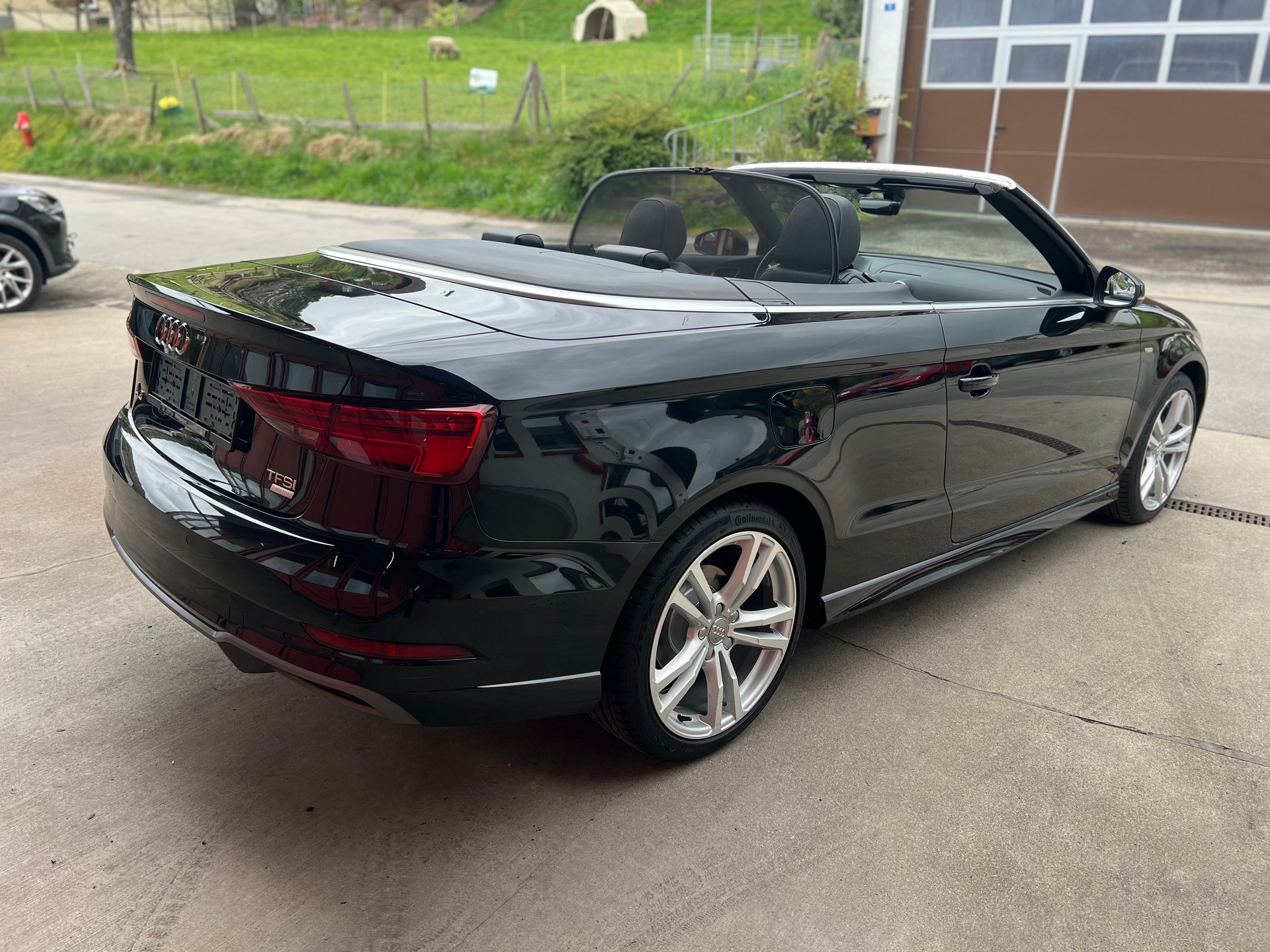 AUDI A3 Cabriolet 1.4 TFSI Sport S-tronic-image-4