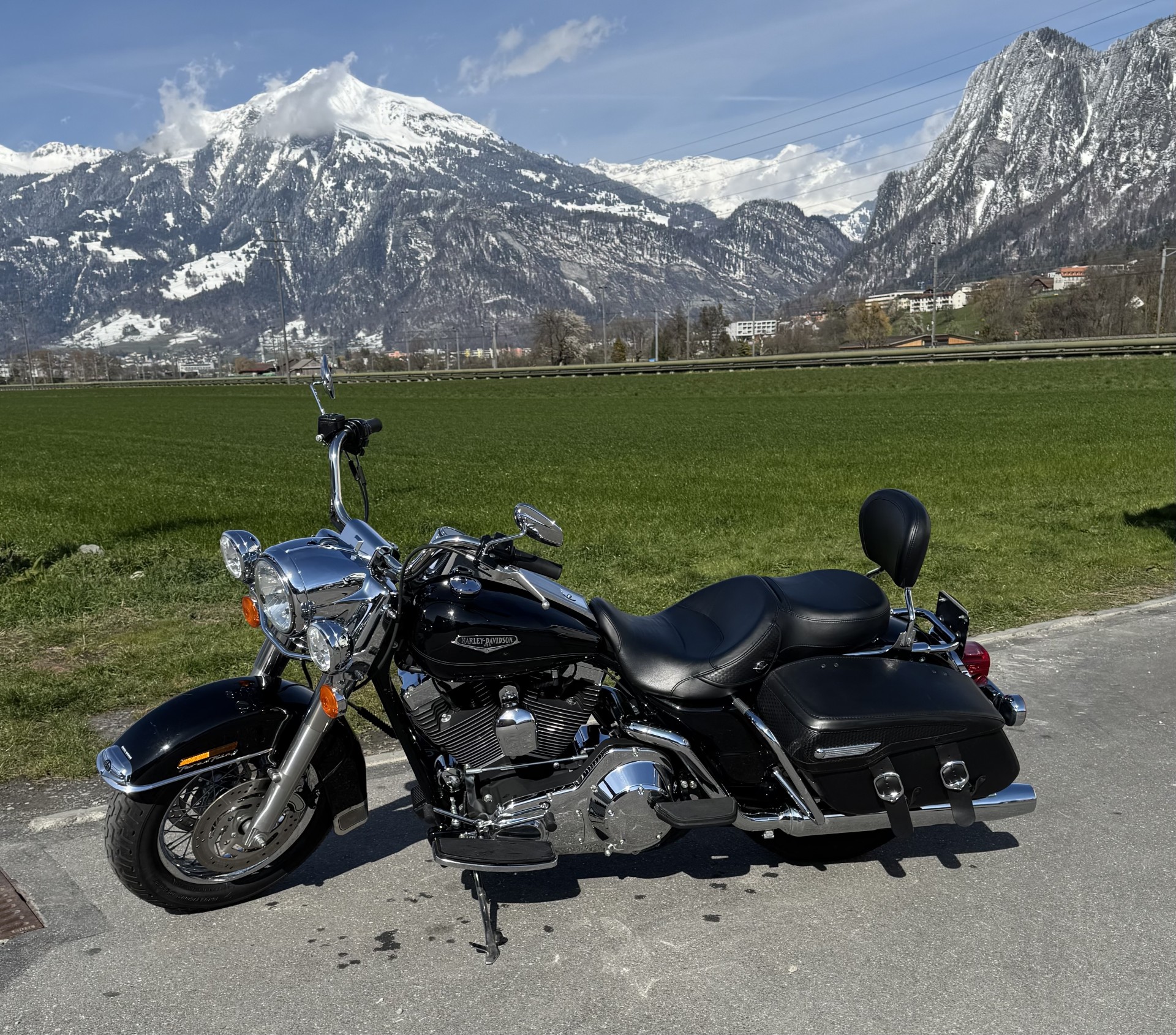 HARLEY-DAVIDSON FLHRCI Road King Classic-image-4
