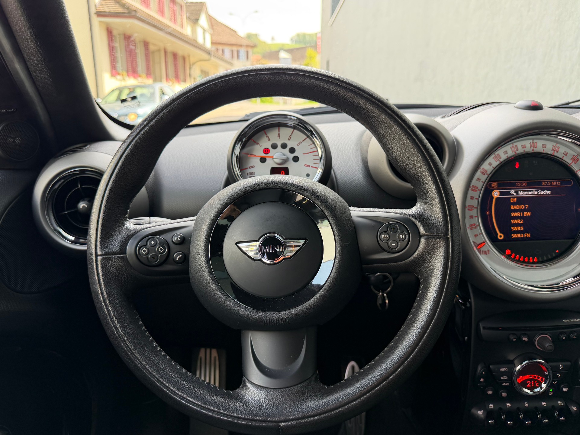 MINI Countryman Cooper S ALL4-image-13