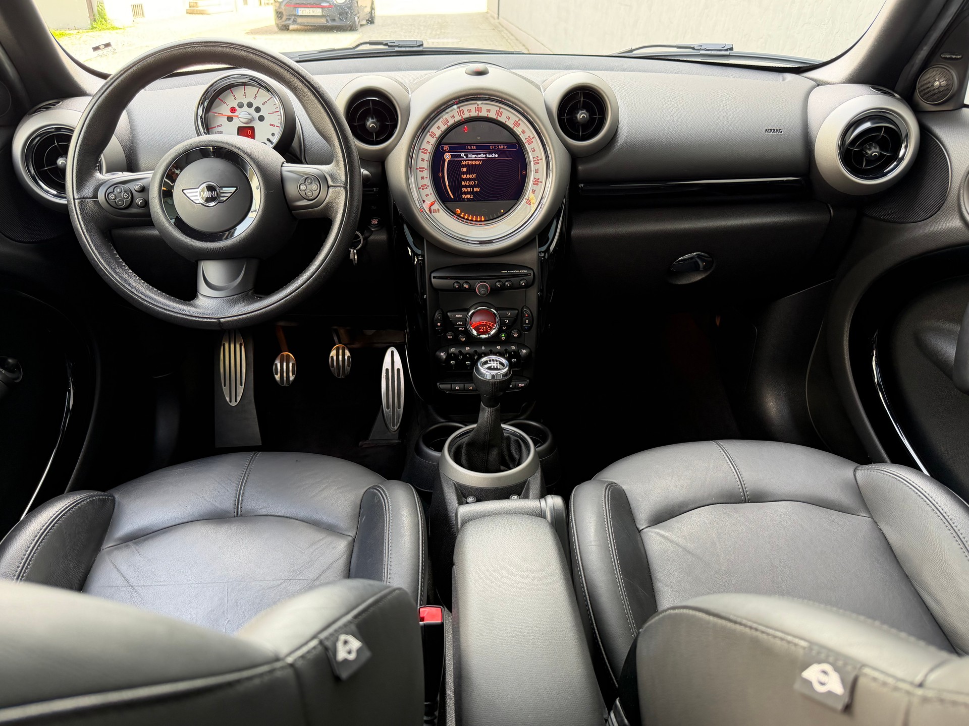 MINI Countryman Cooper S ALL4-image-9