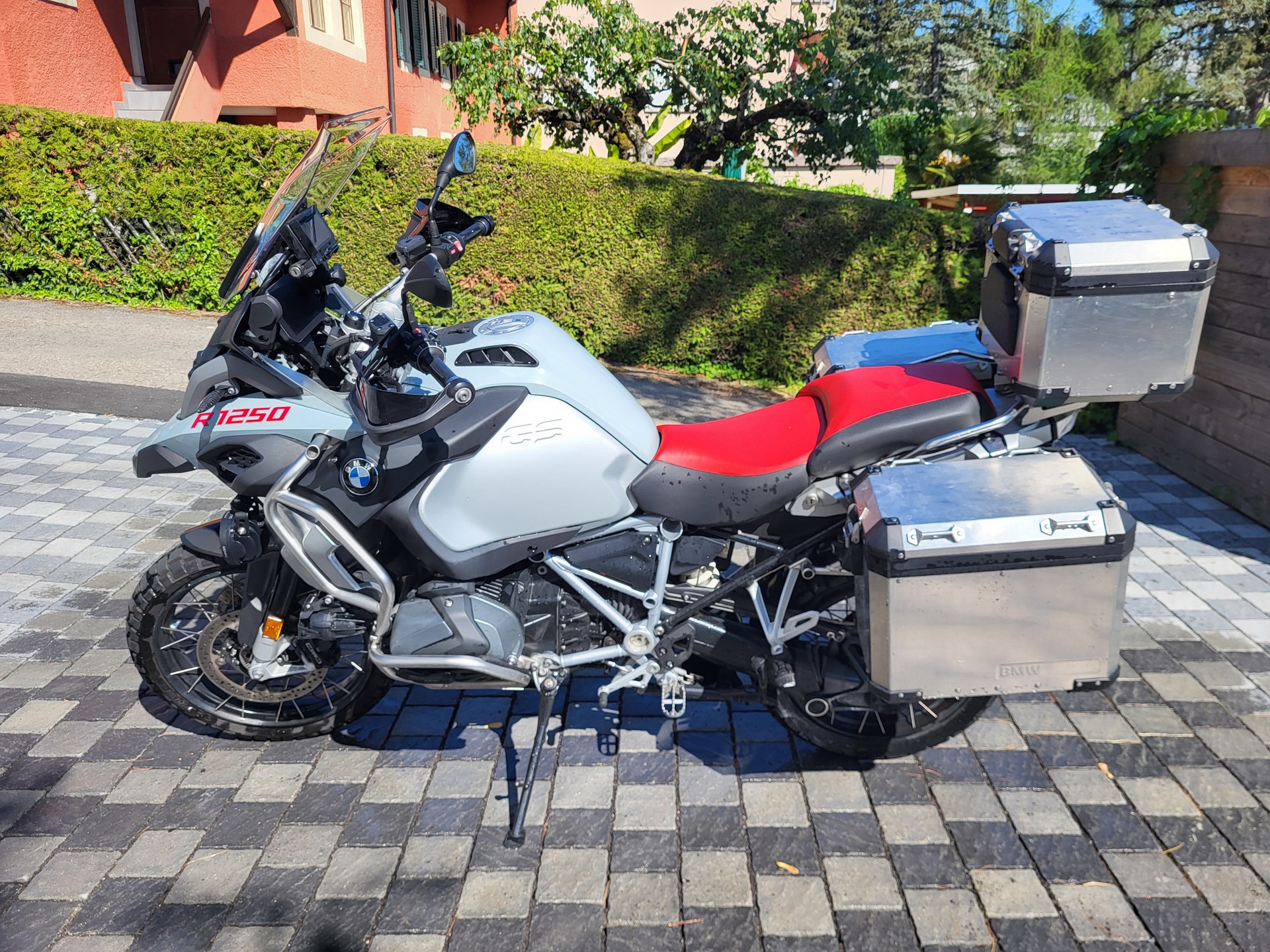 BMW R 1250 GS Adventure ABS-image-1
