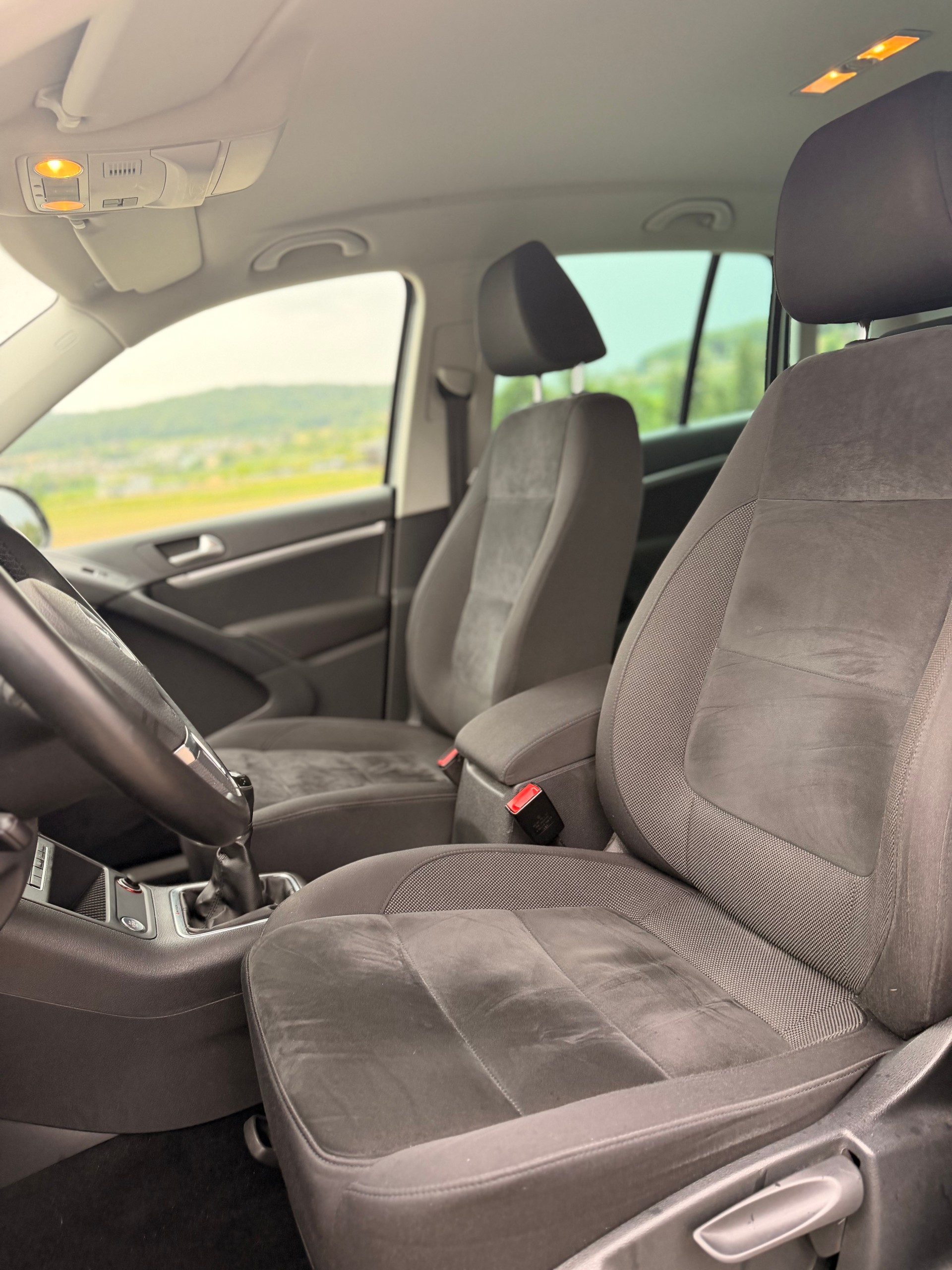 VW Tiguan 2.0 TSI Sport&Style 4Motion-image-19