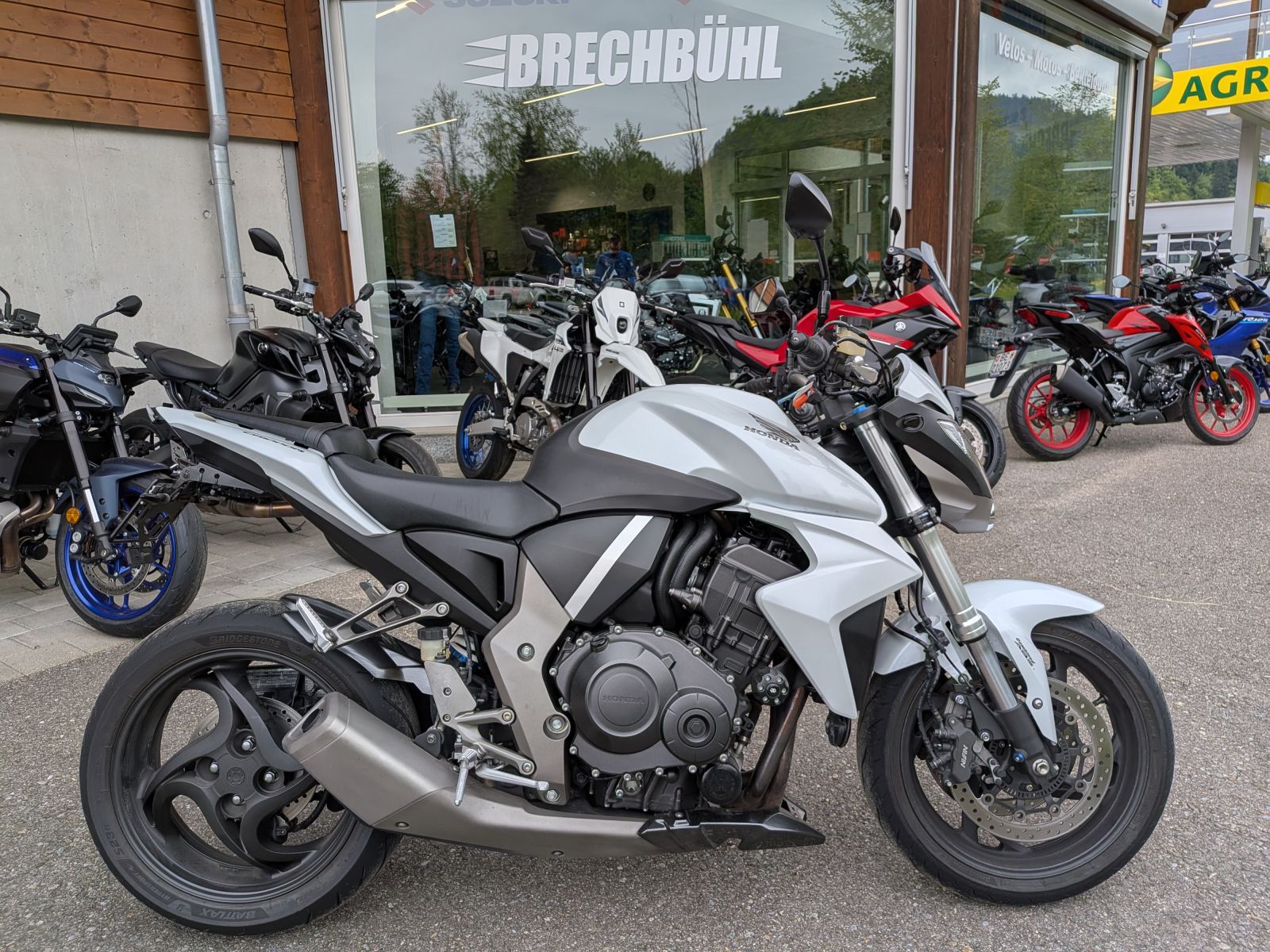 HONDA CB 1000 R ABS-image-0