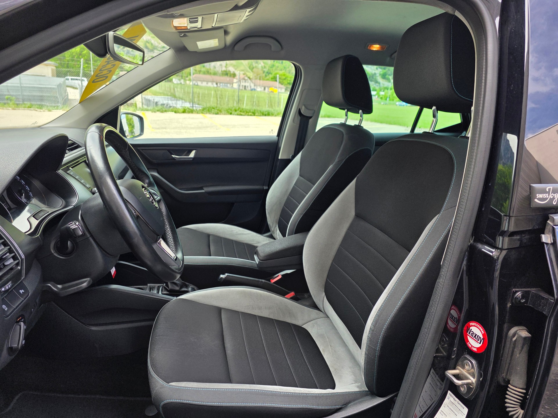 SKODA Fabia 1.2 TSI Swiss Joy DSG-image-14