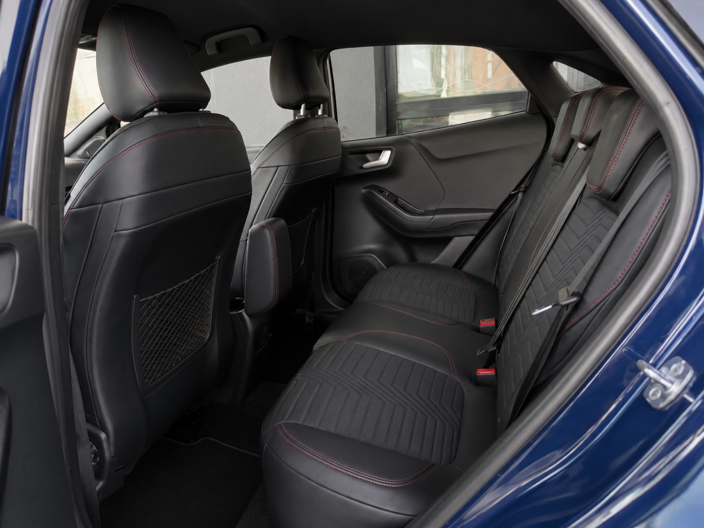 FORD Puma 1.0 MHEV ST-Line X Automat-image-8