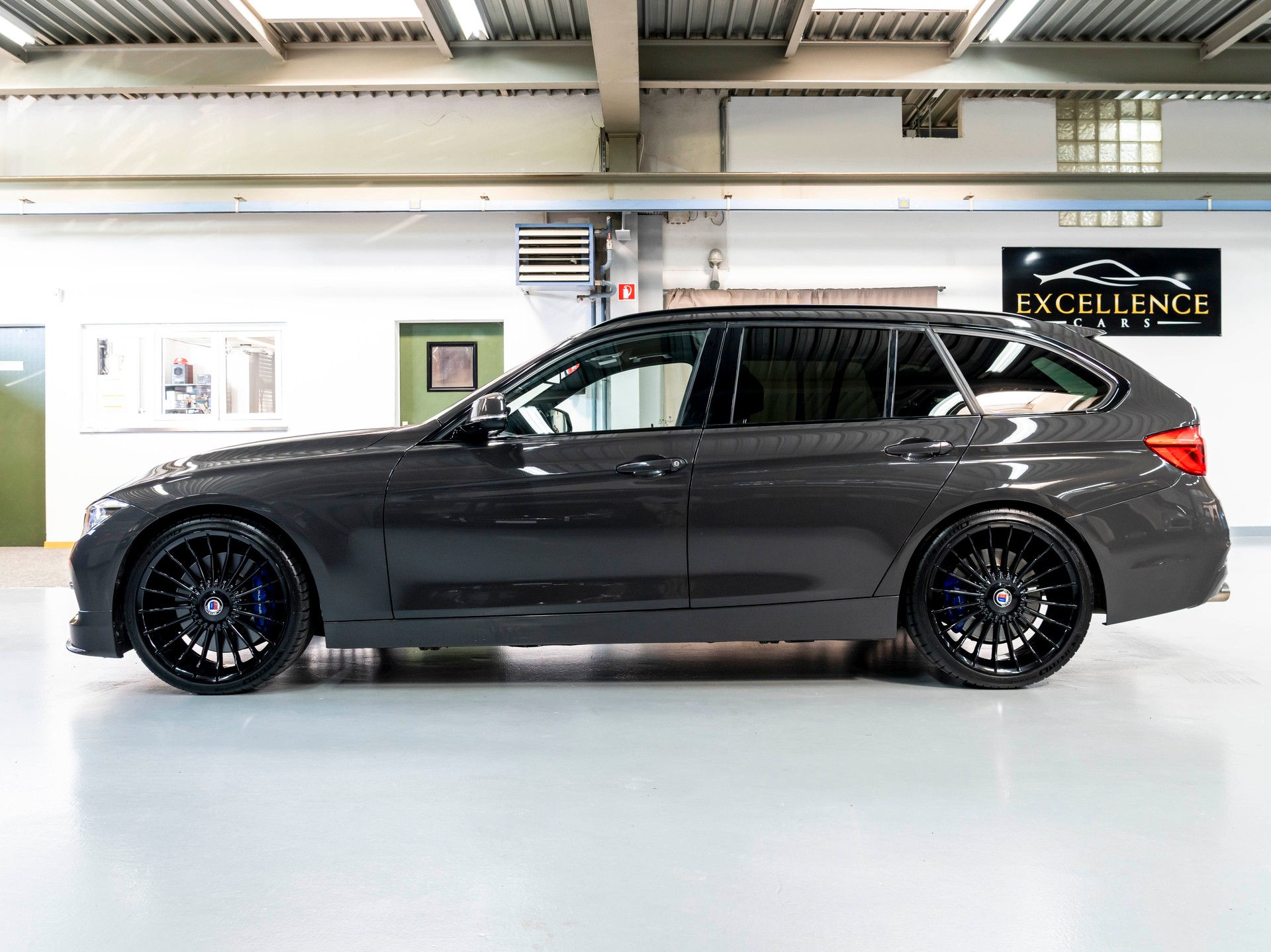 BMW-ALPINA B3 BiTurbo Touring 3.0 xDrive Switch-Tronic-image-7