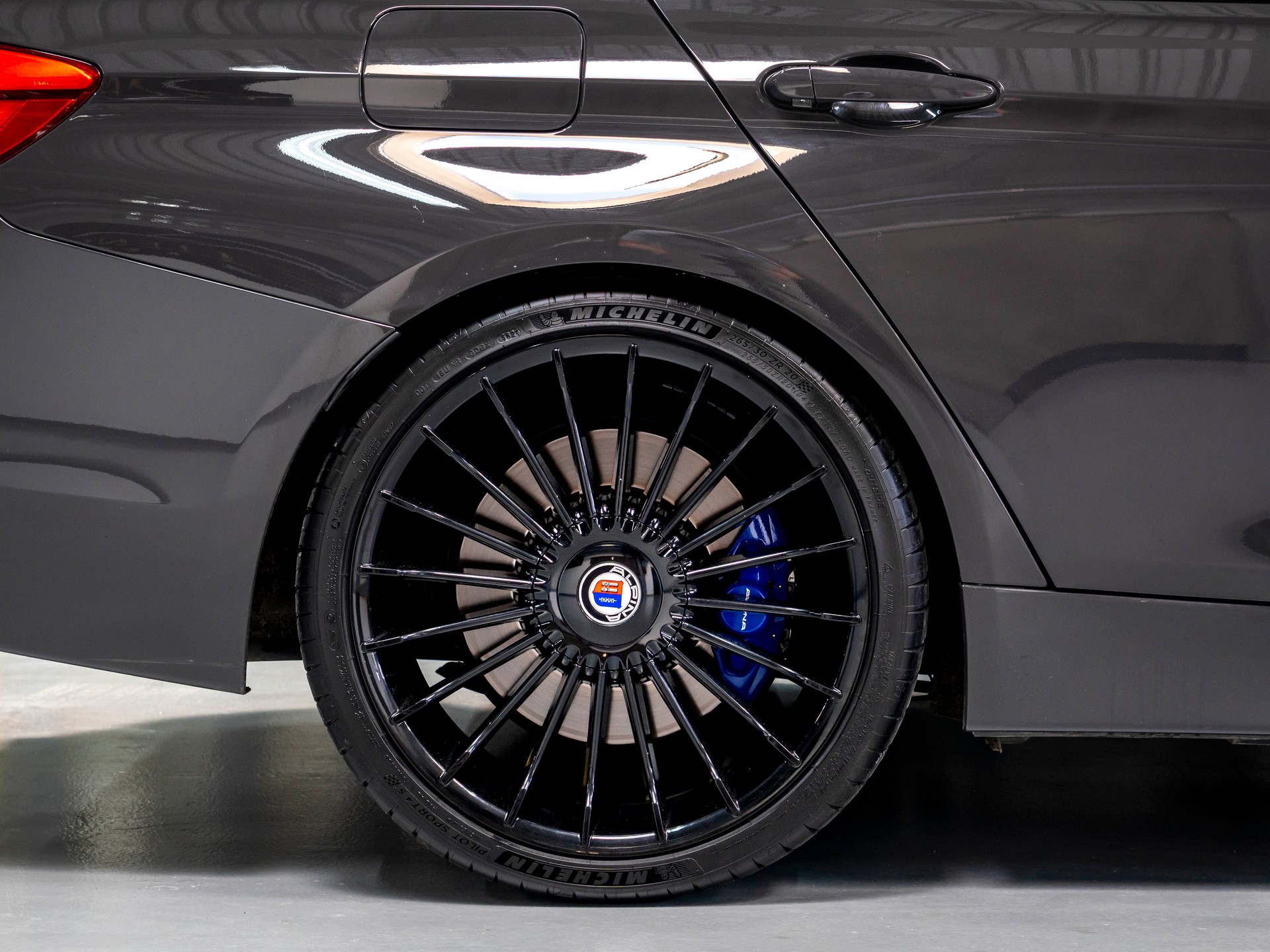 BMW-ALPINA B3 BiTurbo Touring 3.0 xDrive Switch-Tronic-image-11