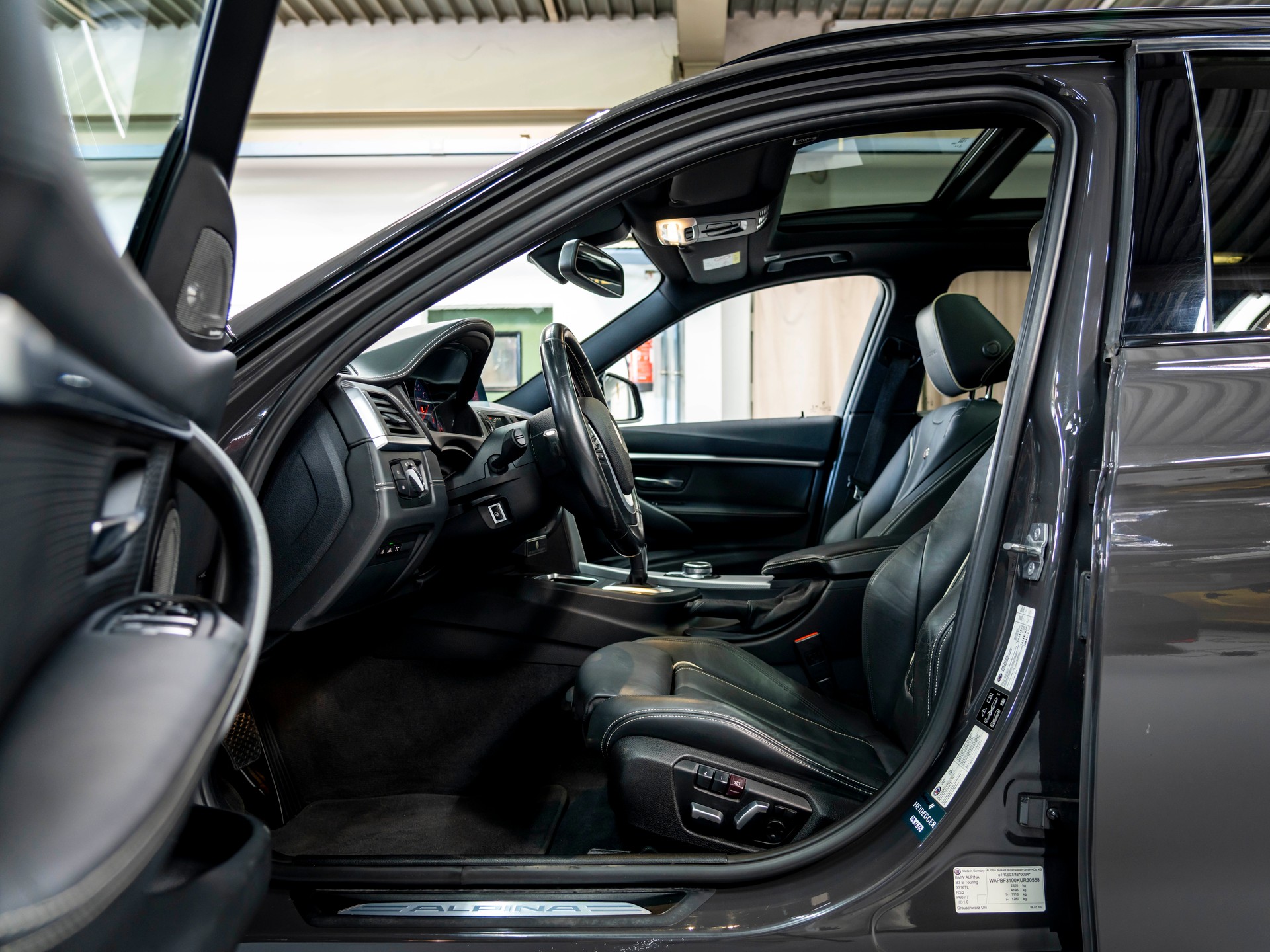 BMW-ALPINA B3 BiTurbo Touring 3.0 xDrive Switch-Tronic-image-18